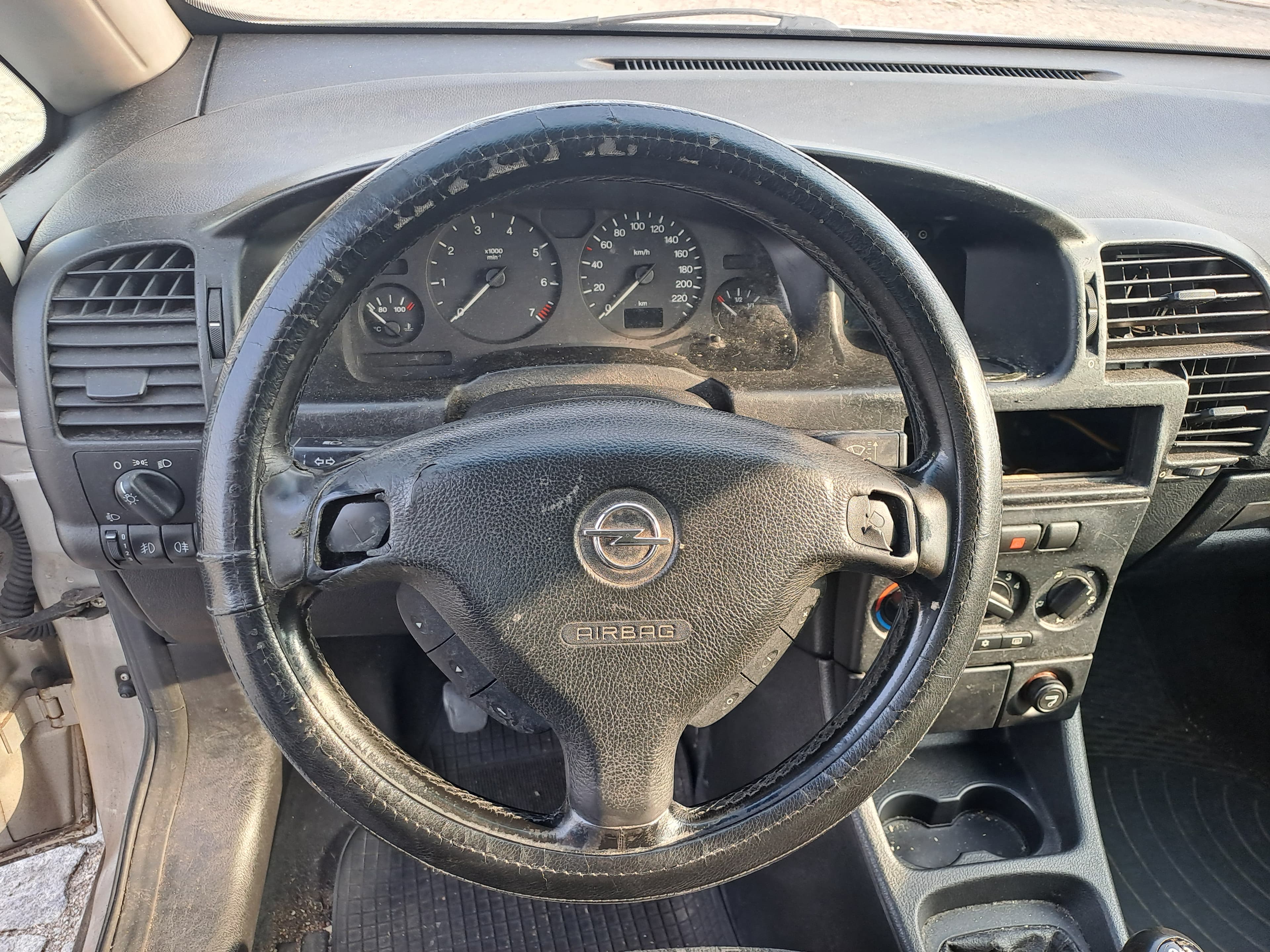 Opel Zafira 1.6 · 7 Lugares · Ano 2001 — imagen 29