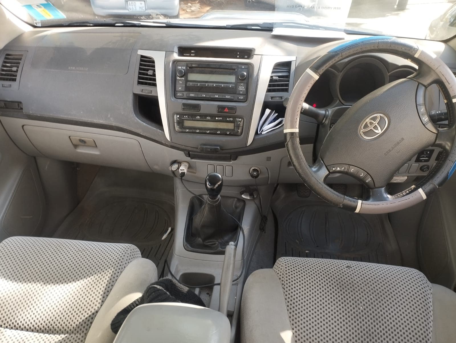 Toyota Hilux VVTI 2.7 · Ano 2004 — imagen 6
