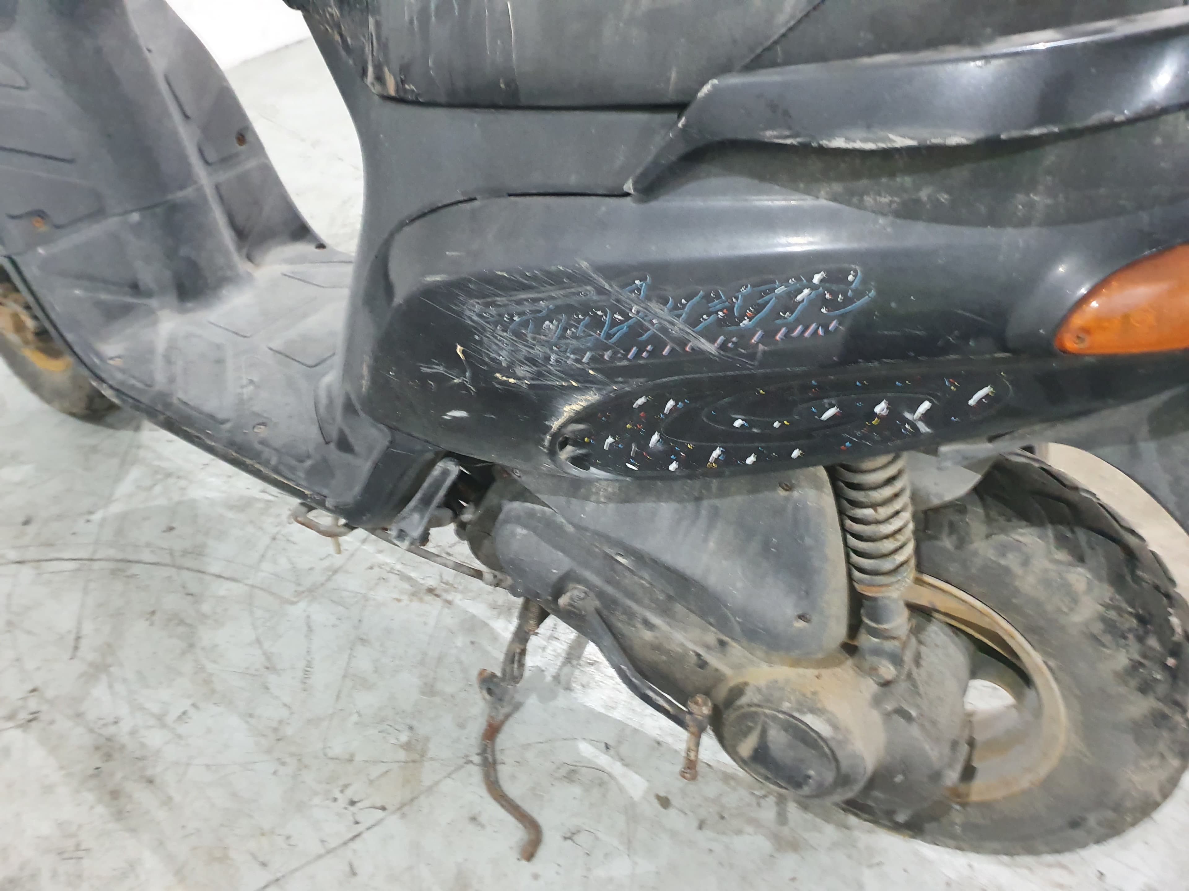 Ciclomotor Gilera Typhoon — imagen 7