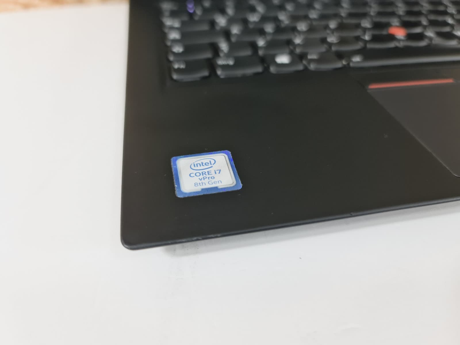 Portátil Lenovo ThinkPad X1 Carbon de 6ª Geração — image 7
