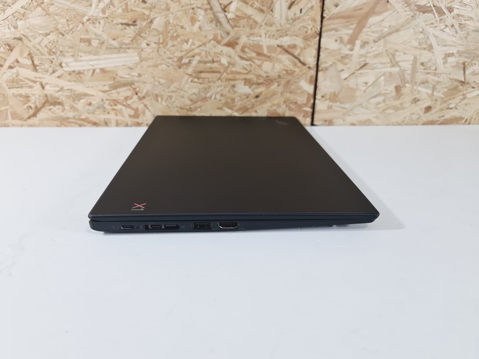 Portátil Lenovo ThinkPad X1 Carbon de 6ª Geração — image 4