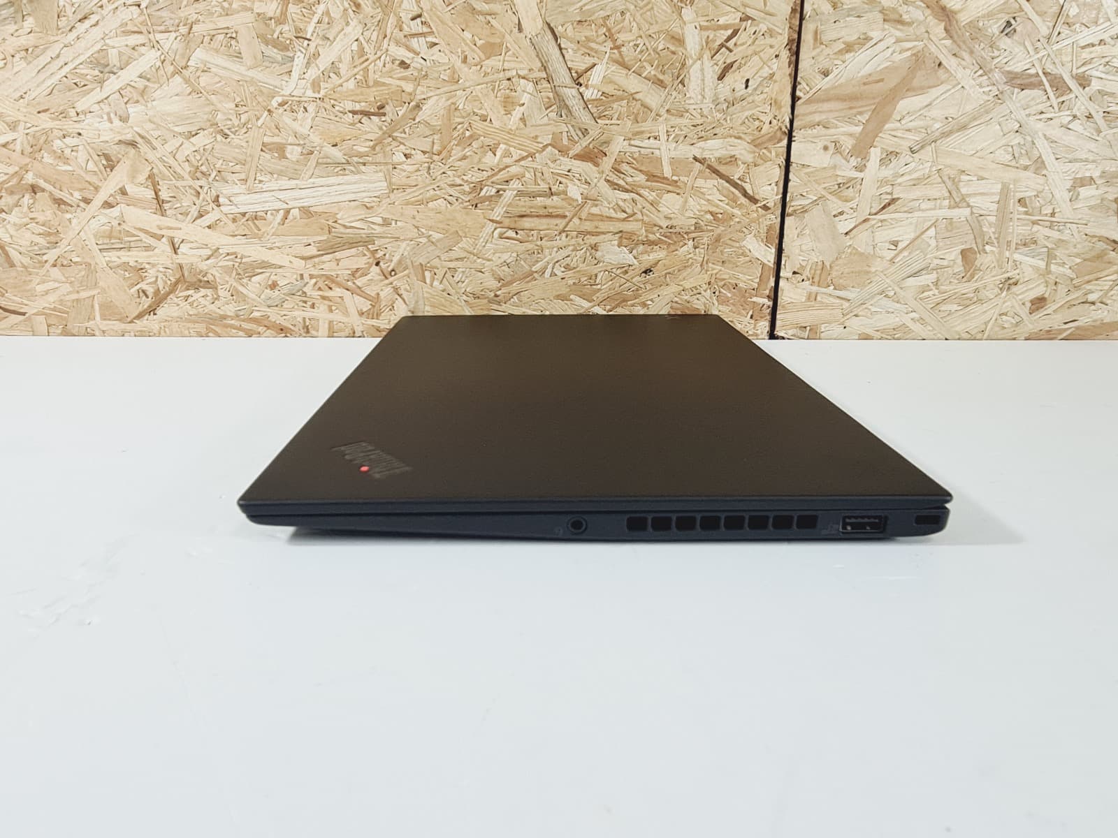 Portátil Lenovo ThinkPad X1 Carbon de 6ª Geração — imagen 4