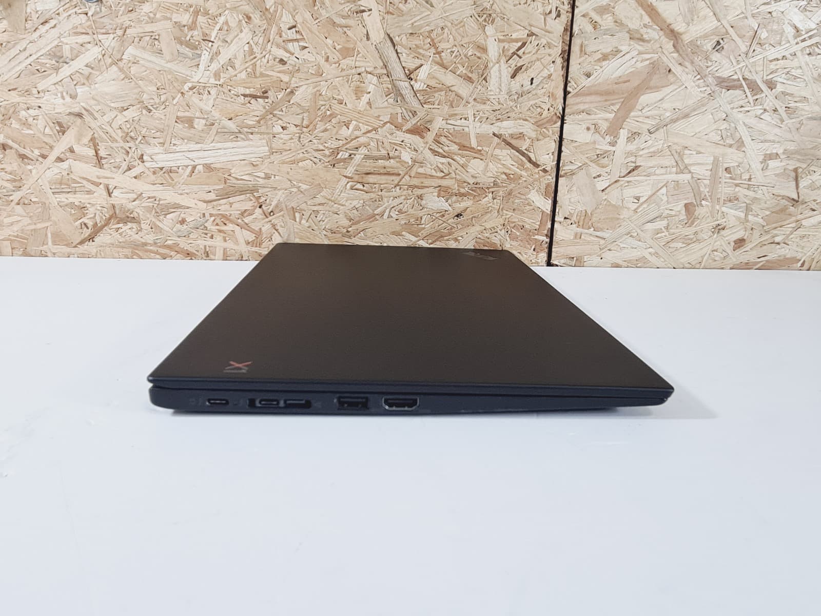 Portátil Lenovo ThinkPad X1 Carbon de 6ª Geração — imagen 2