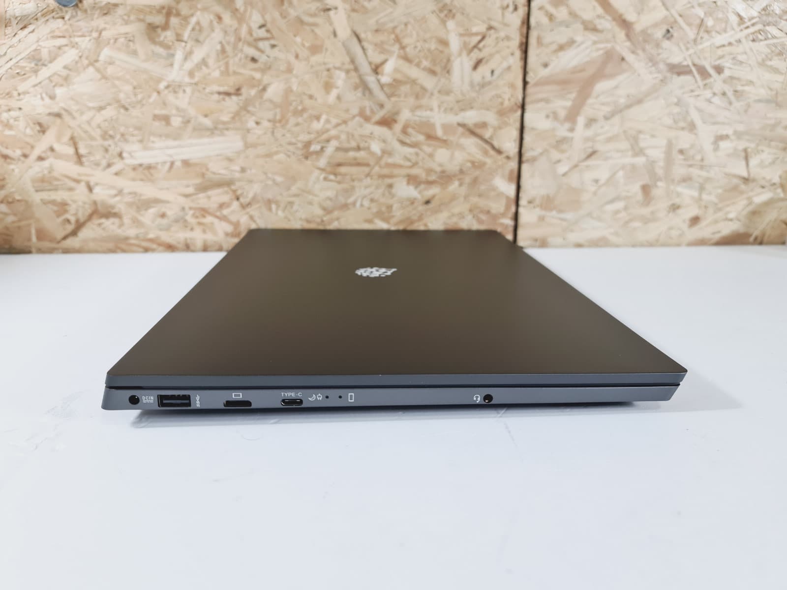 Portátil Goeik One Pro P1550 Full Metal Body Grey — imagem 4
