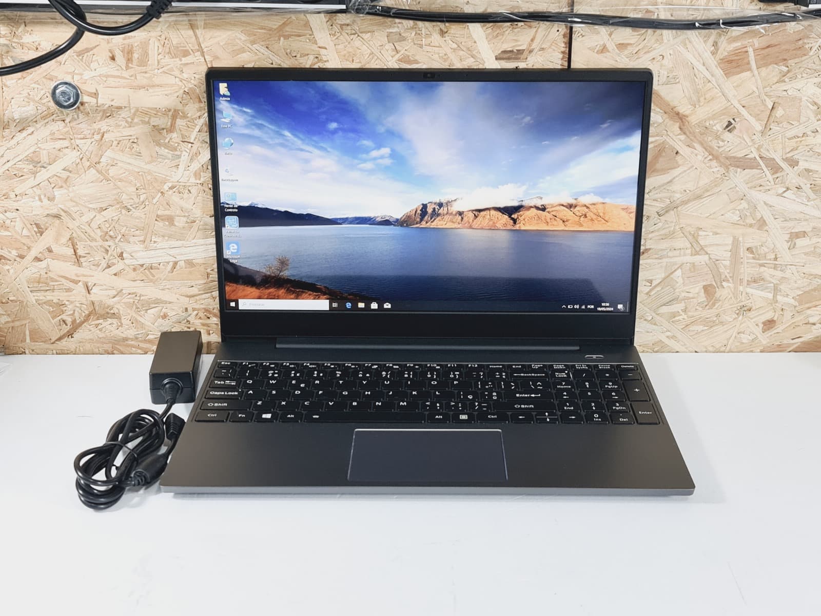 Portátil Goeik One Pro P1550 Full Metal Body Grey — imagem 1