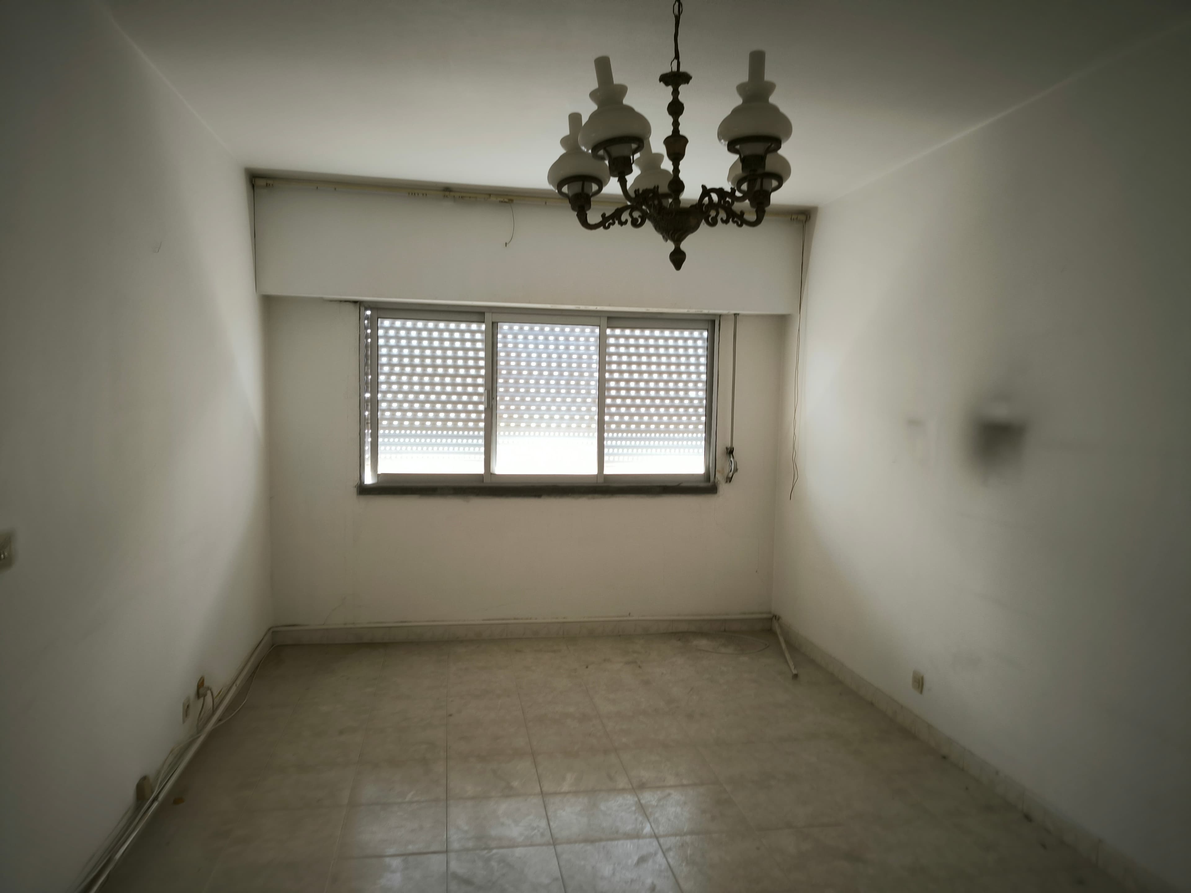 Proporção de 1/2 + Quinhão Hereditário · Apartamento T2 · Sintra — imagem 14