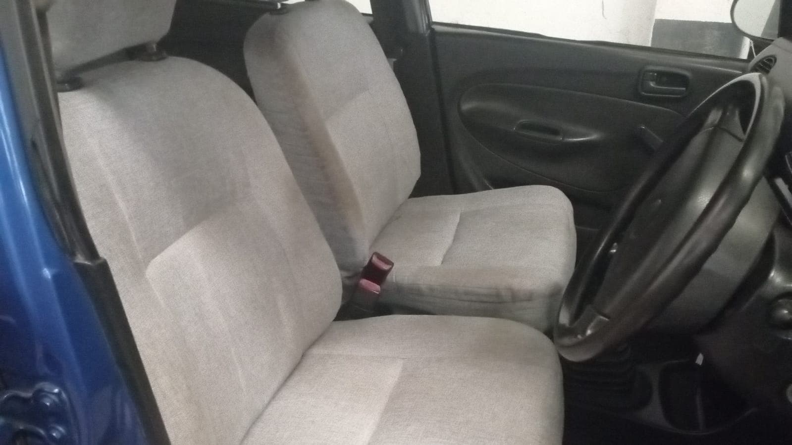Daihatsu Charade · Ano 2002 — imagen 5
