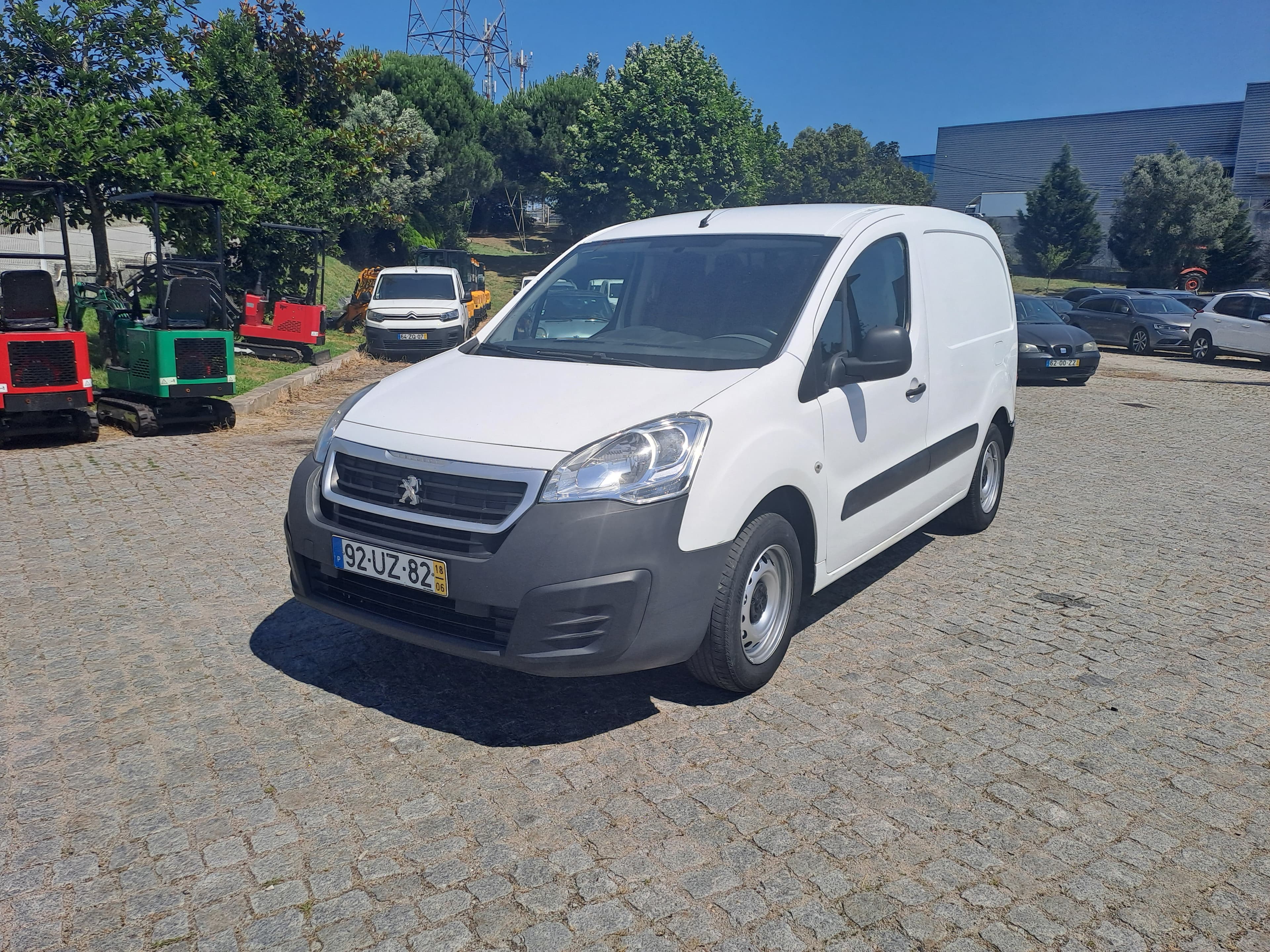 Peugeot Partner 1.6 HDI · Ano 2018 — imagem 1