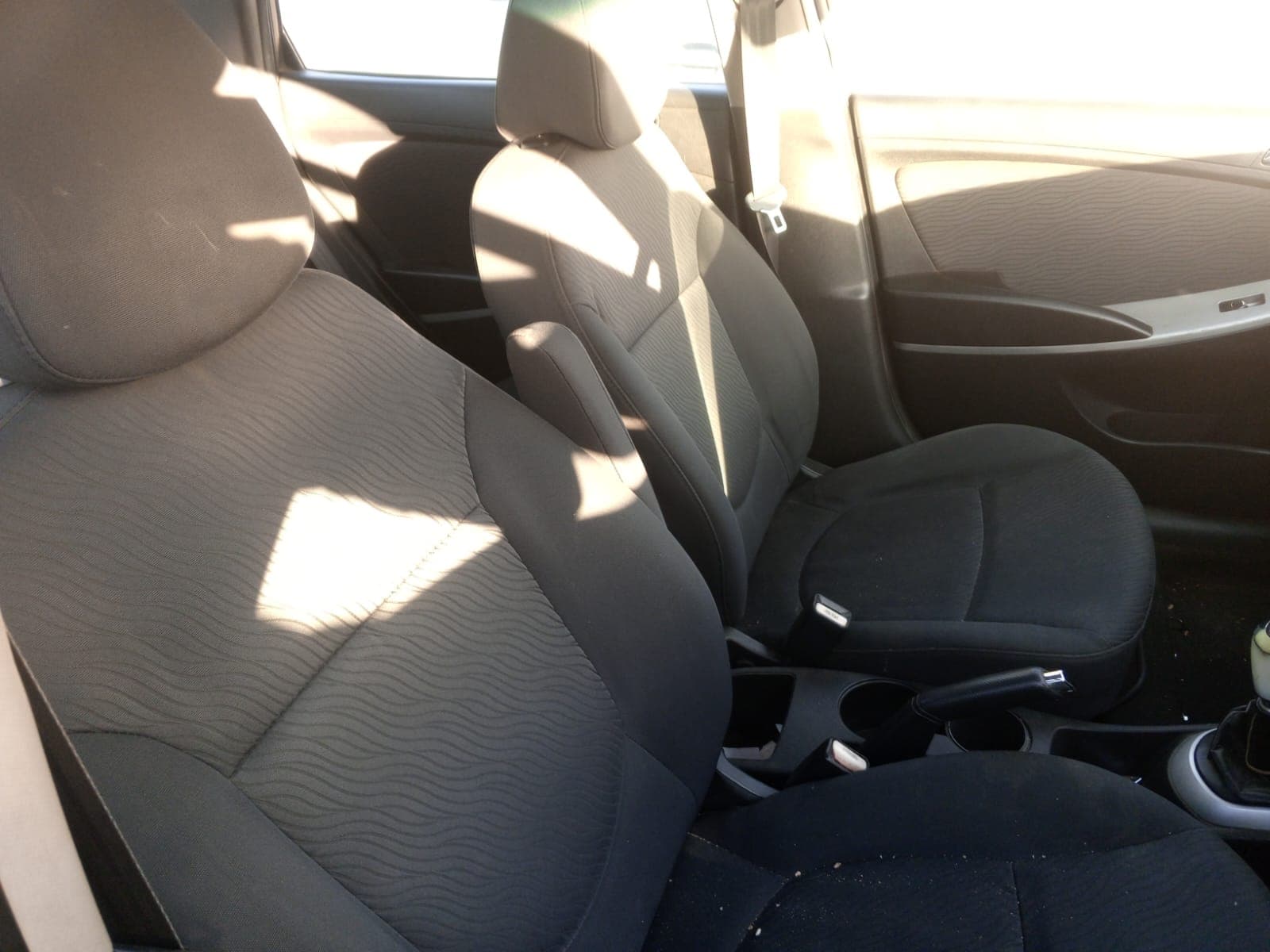 Hyundai Accent — imagem 6