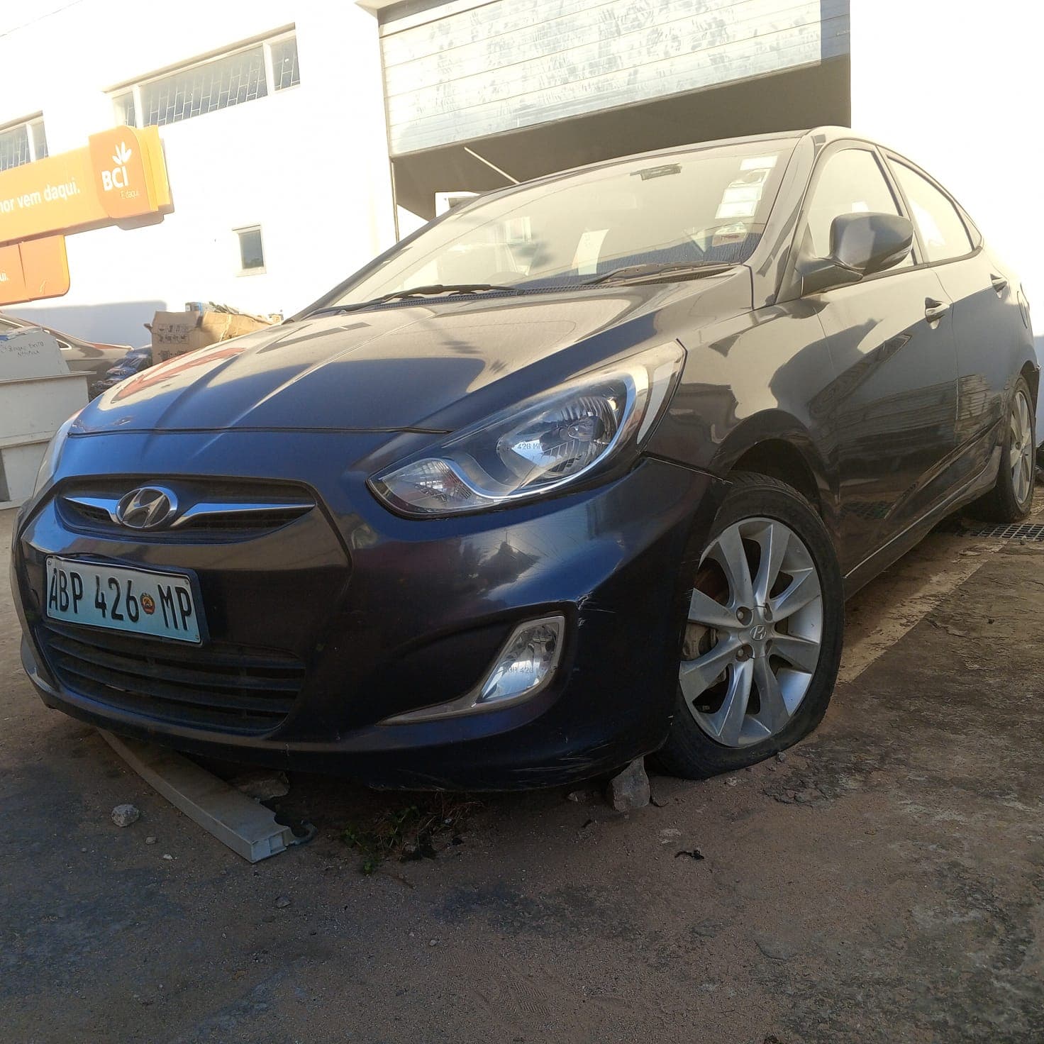 Hyundai Accent — imagem 2