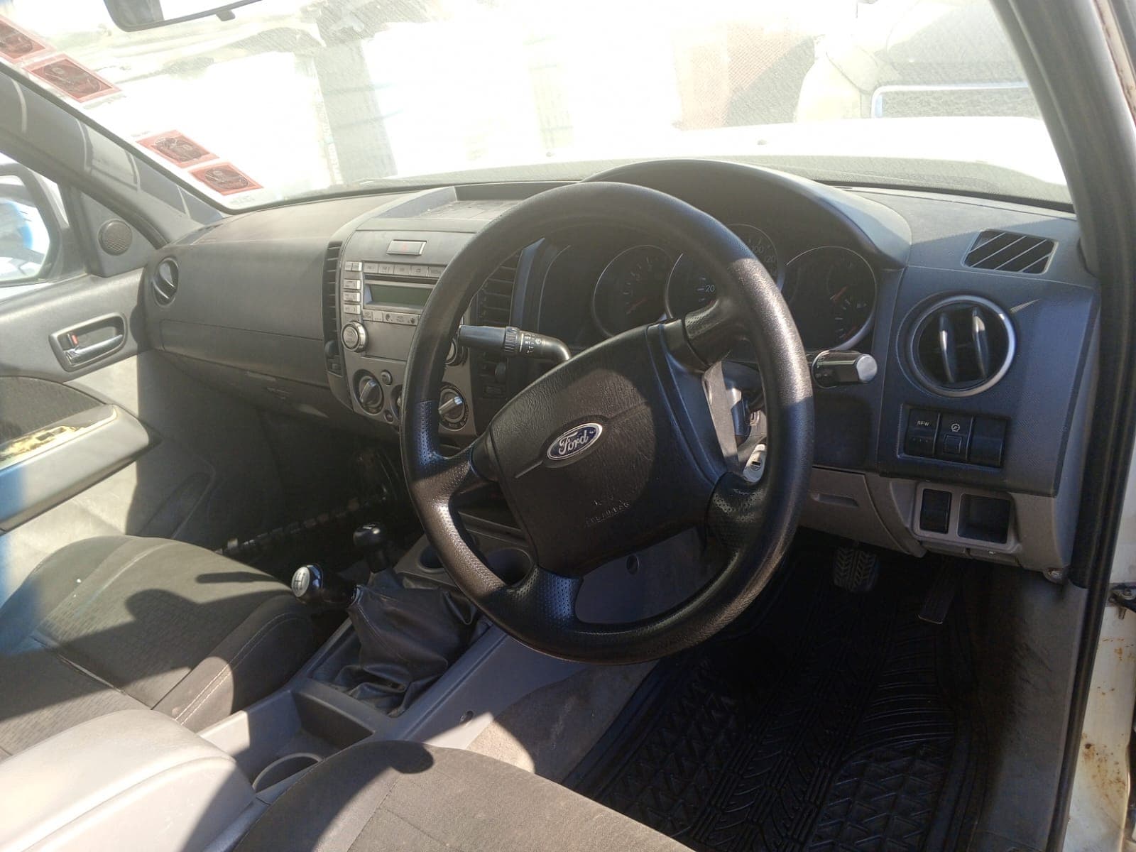 Ford Ranger XLT — imagem 9