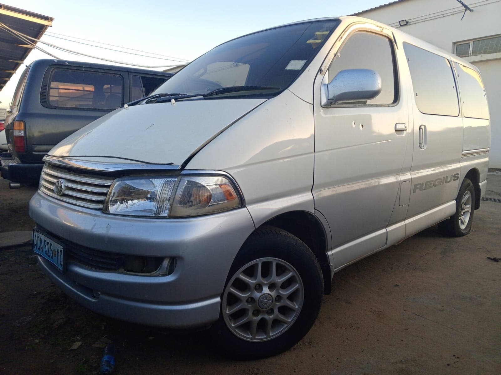 Toyota Regius