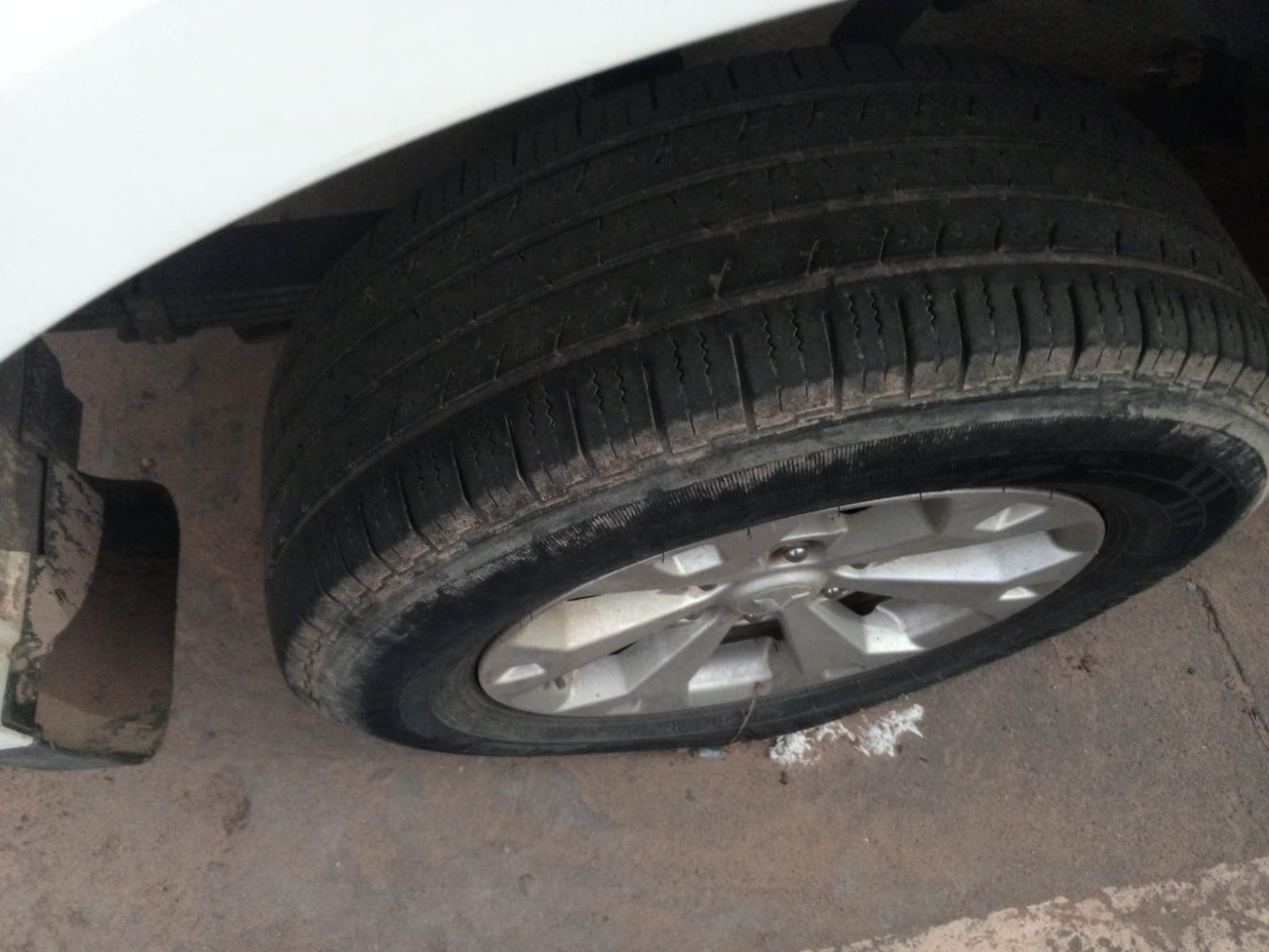 Mitsubishi Triton — imagem 7