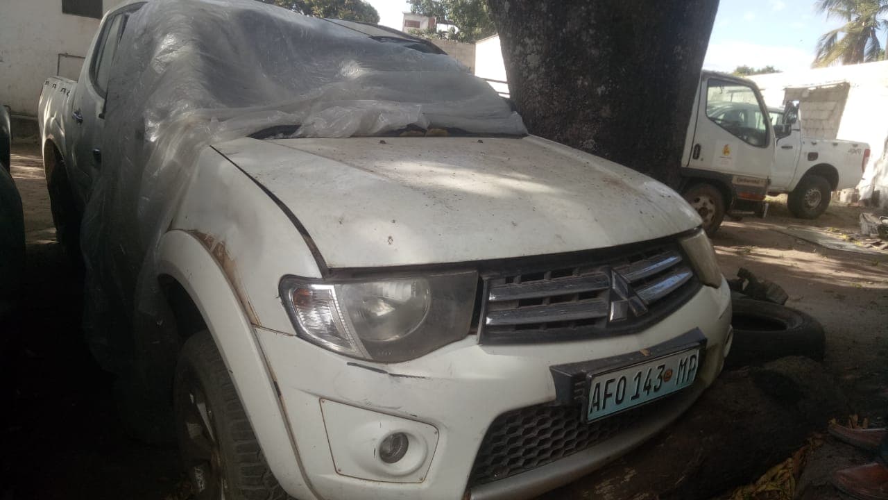 Mitsubishi Triton 2.5 HP · Ano 2015