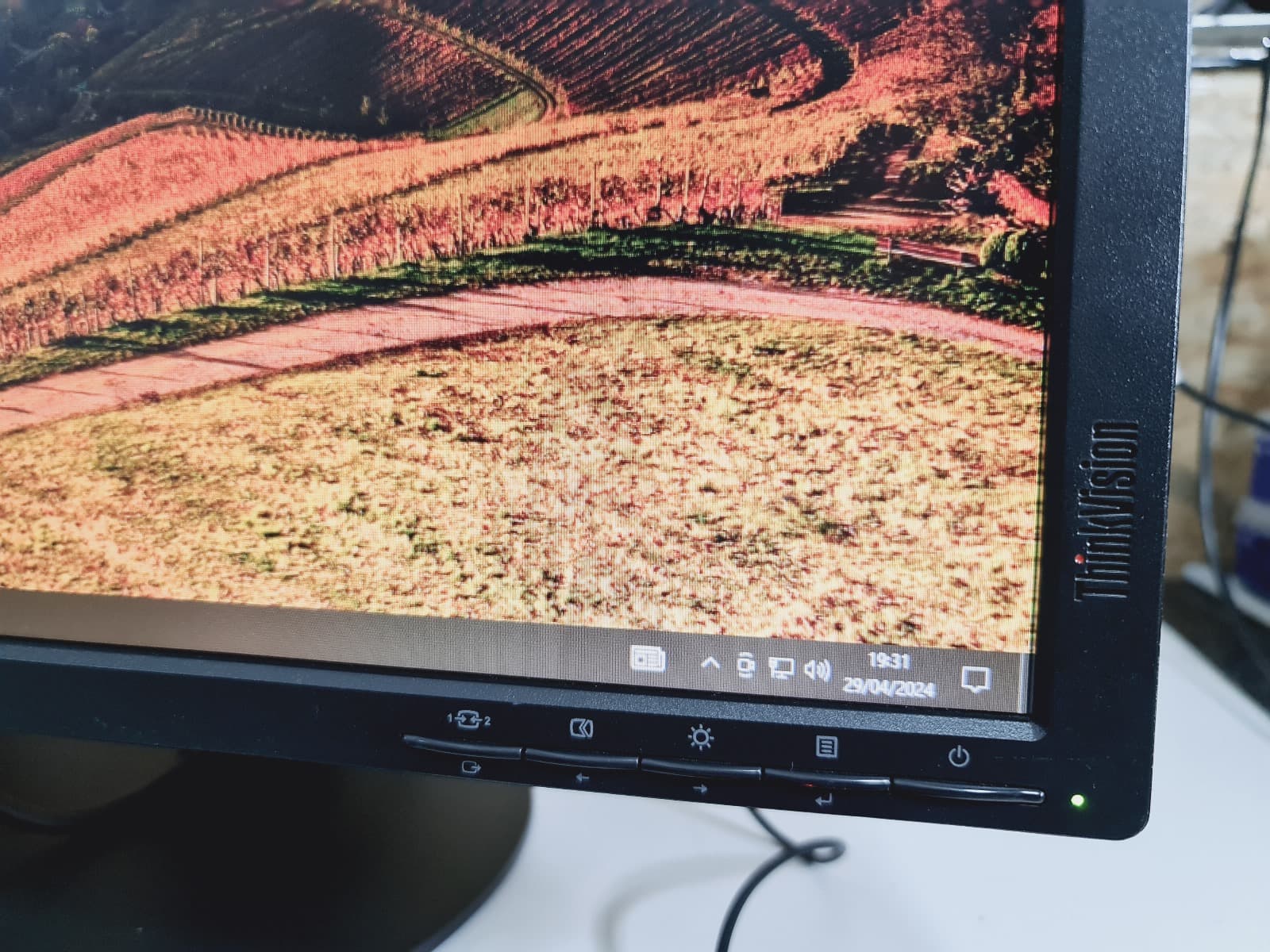 Computador HP WorkStation Z440 — imagen 29