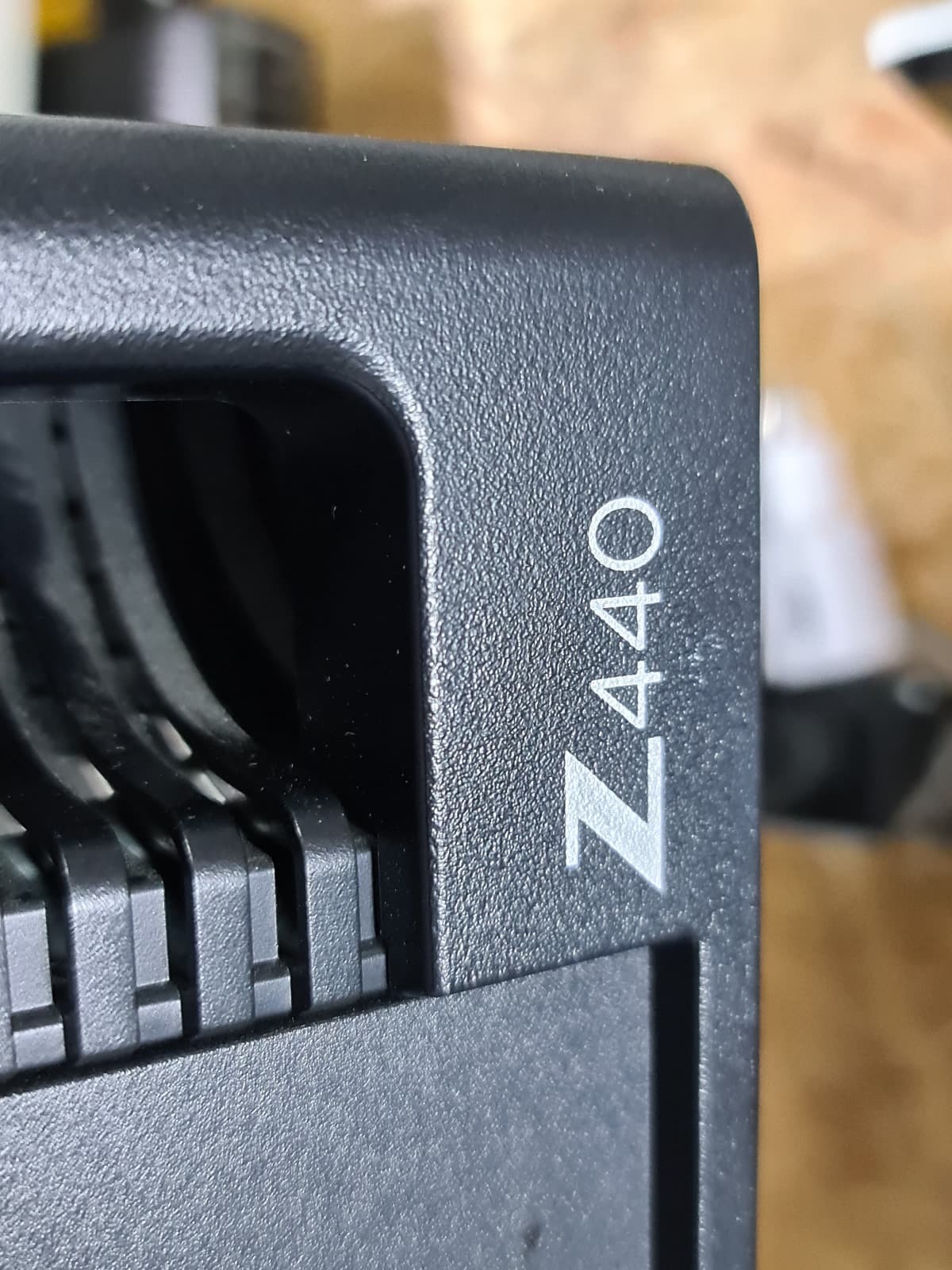 Computador HP WorkStation Z440 — imagen 16