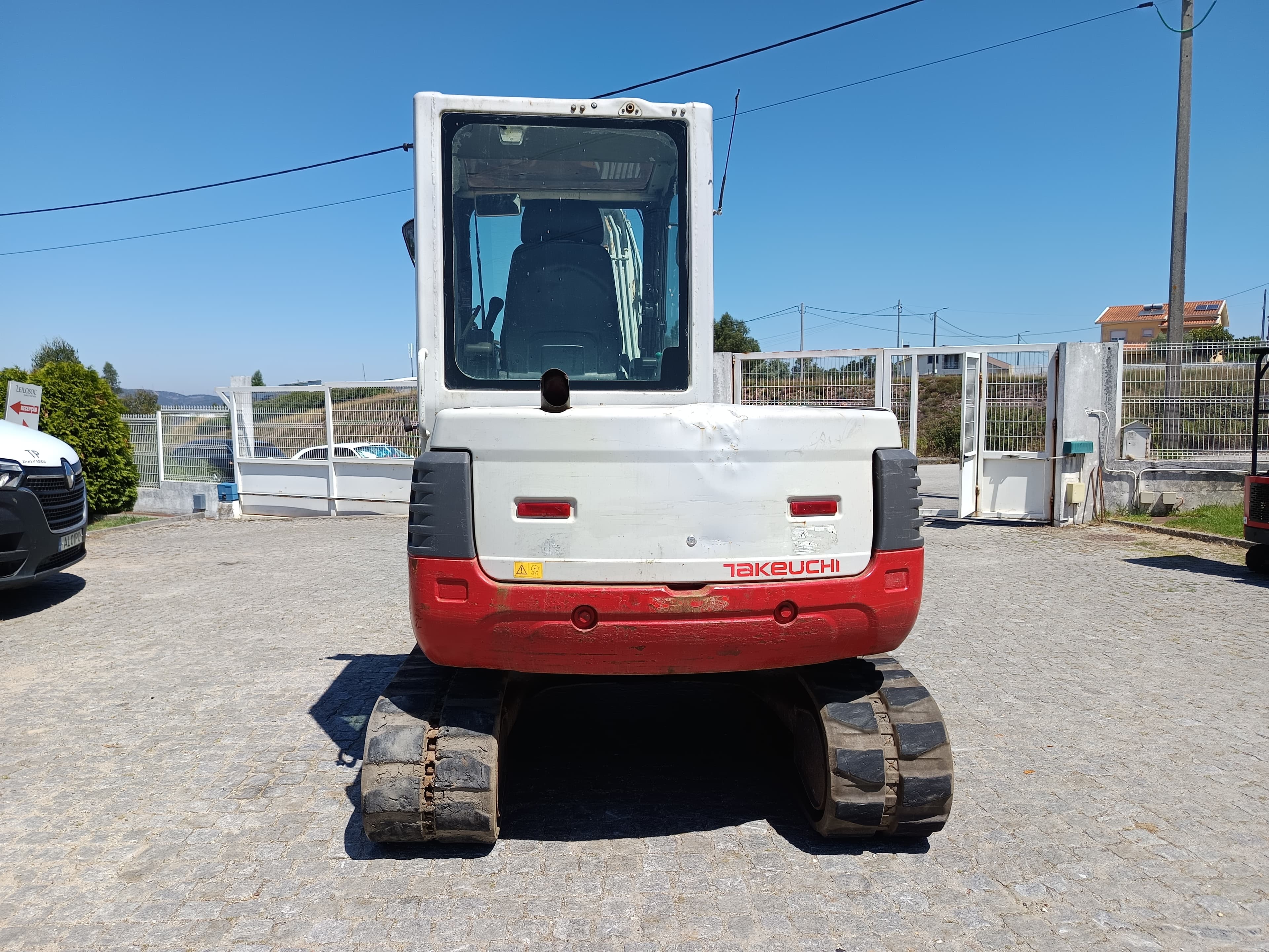 Escavadora Takeuchi TB250 · Ano 2011 — imagem 7