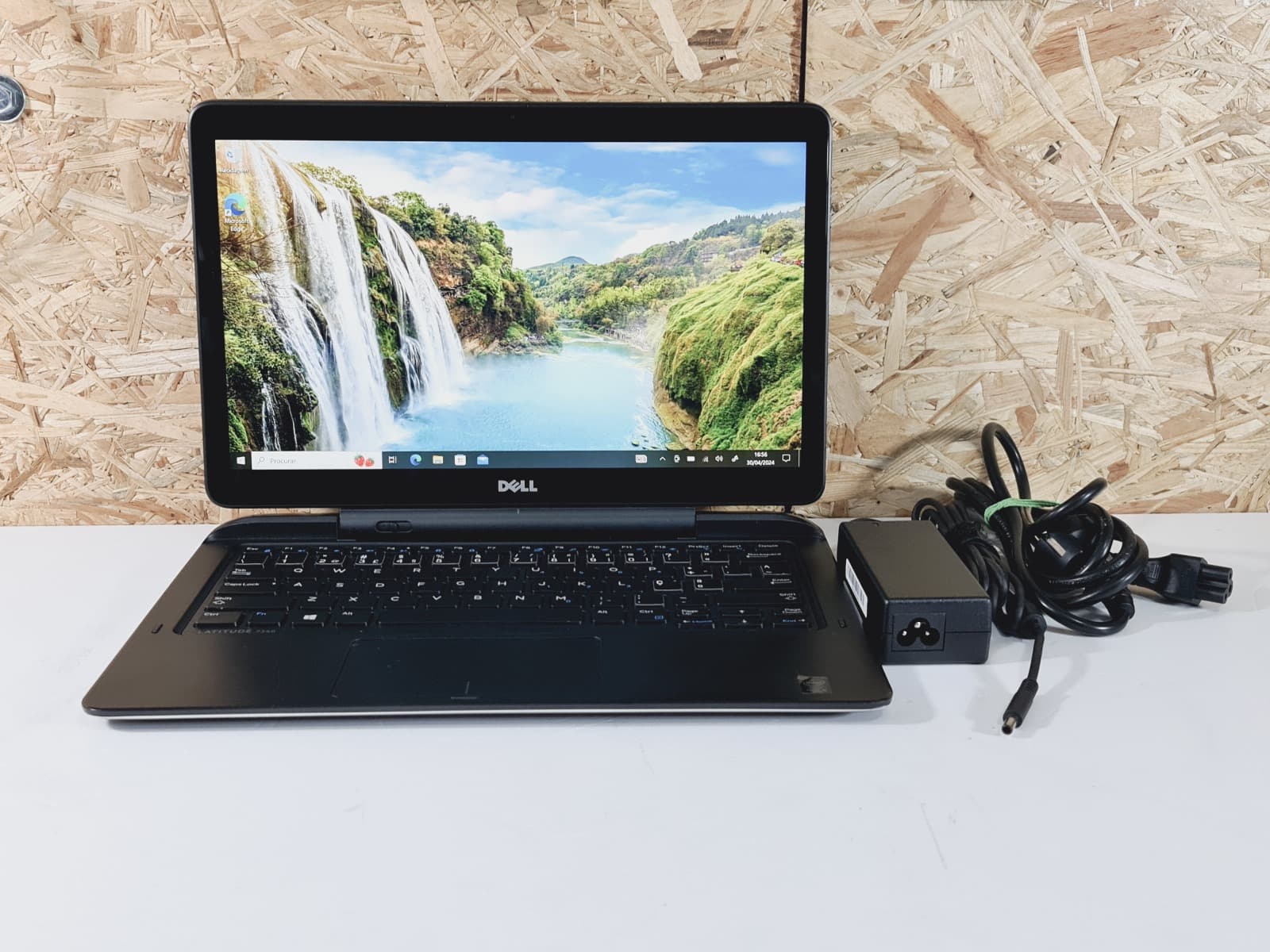 Portátil Híbrido Dell Latitude 7350 — imagem 1