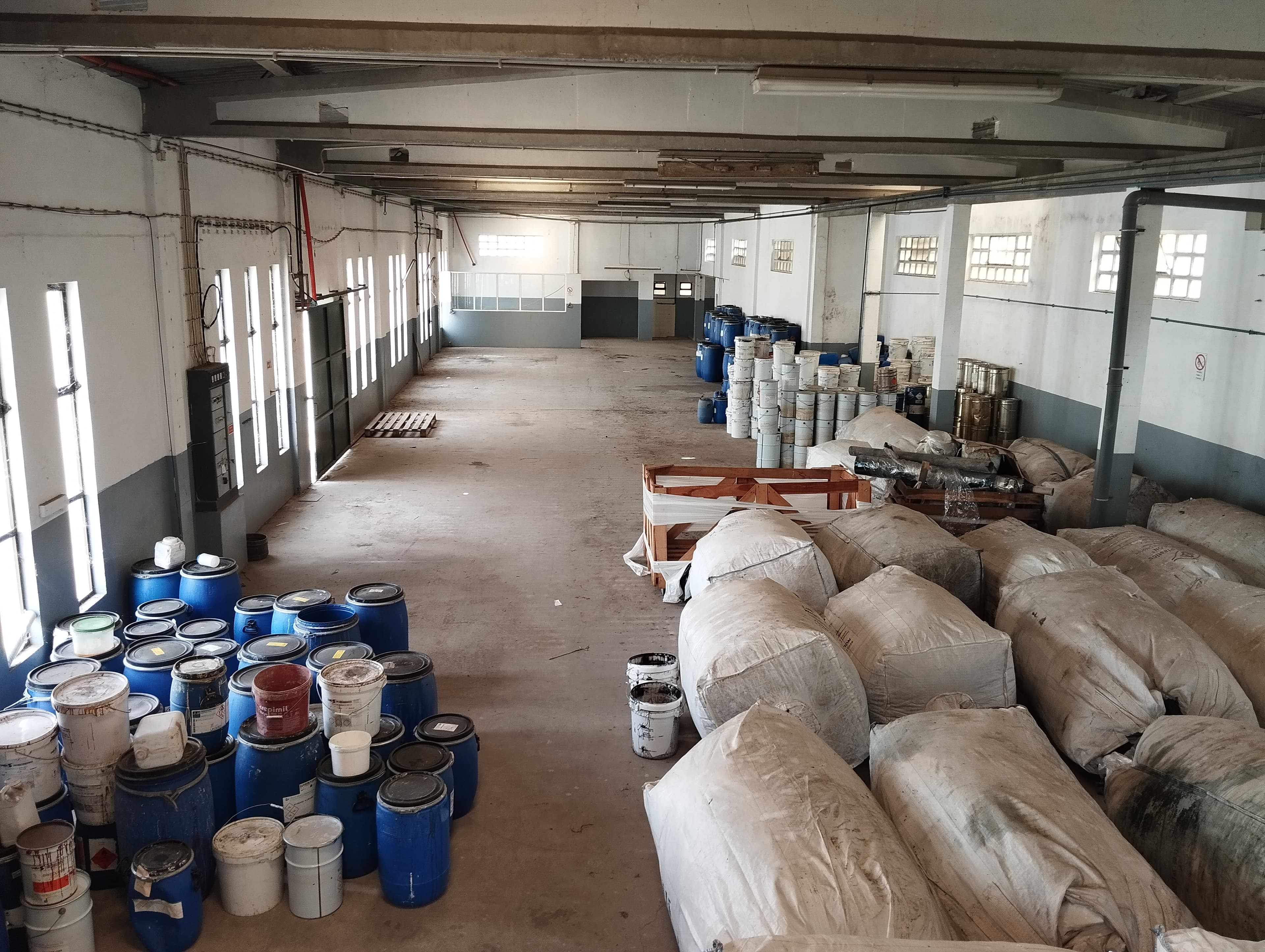 Armazém Industrial · Alcanena — imagem 8
