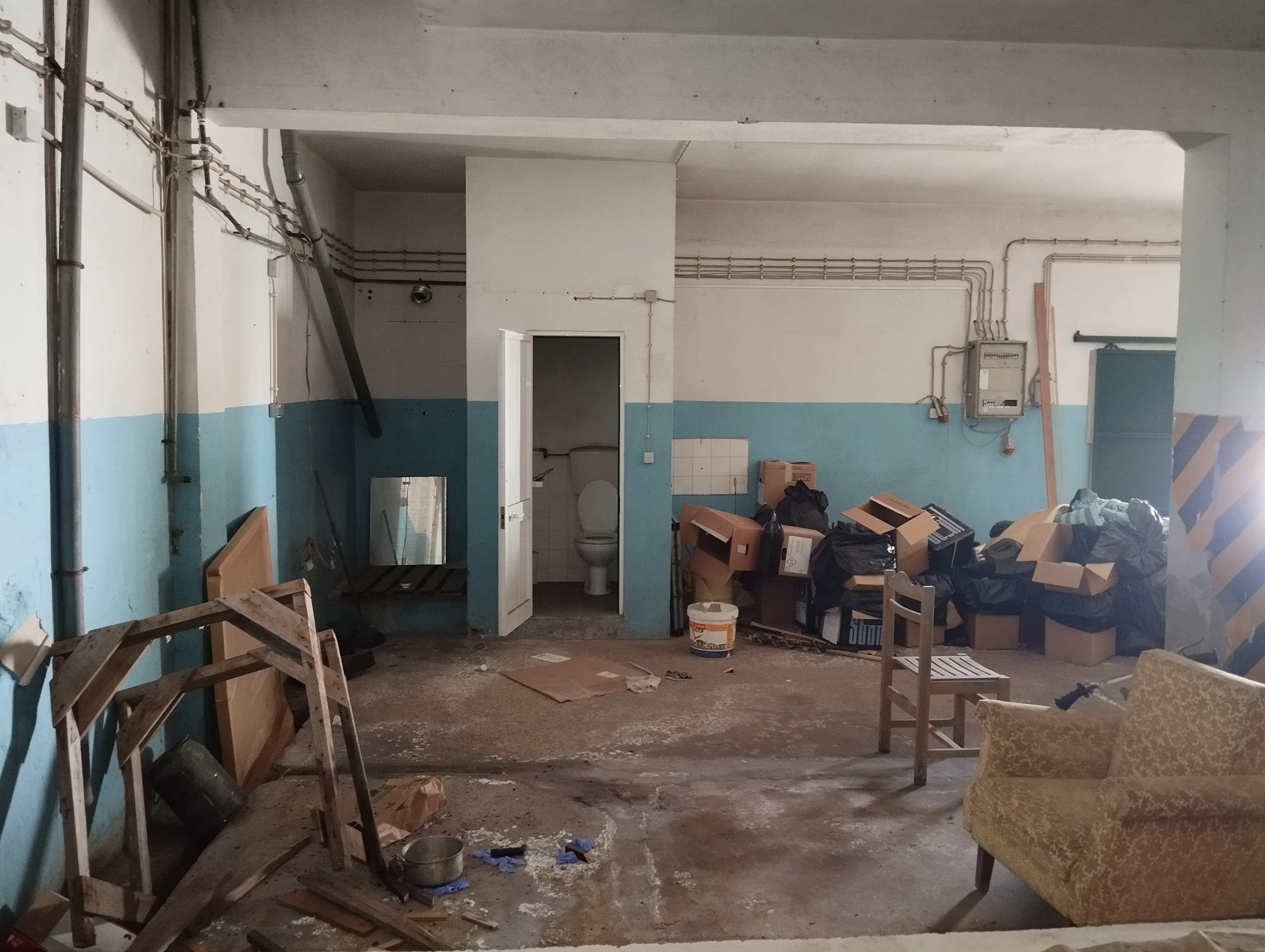 Armazém Industrial · Alcanena — imagem 13