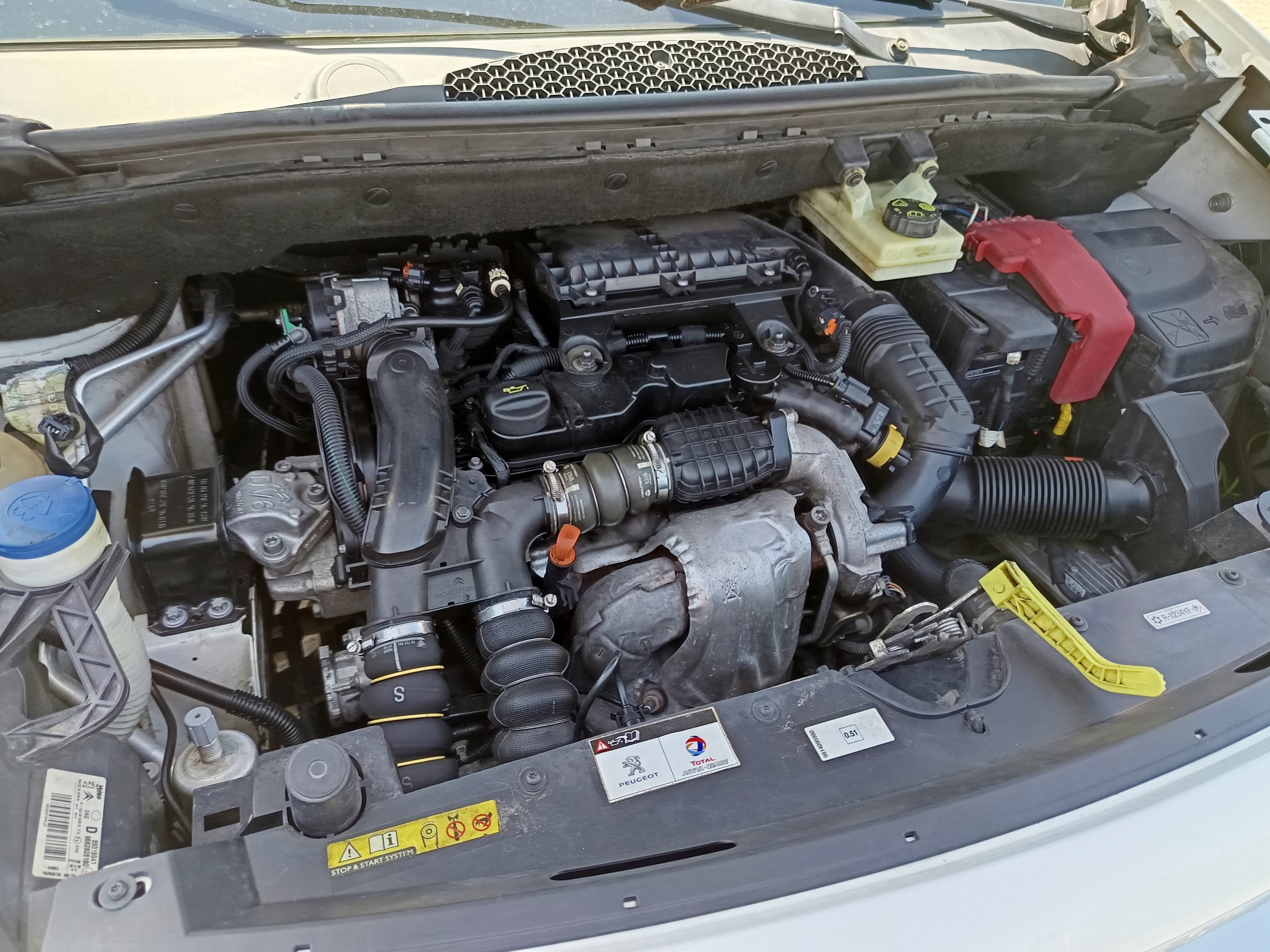 Peugeot Partner · Ano 2018 — image 14