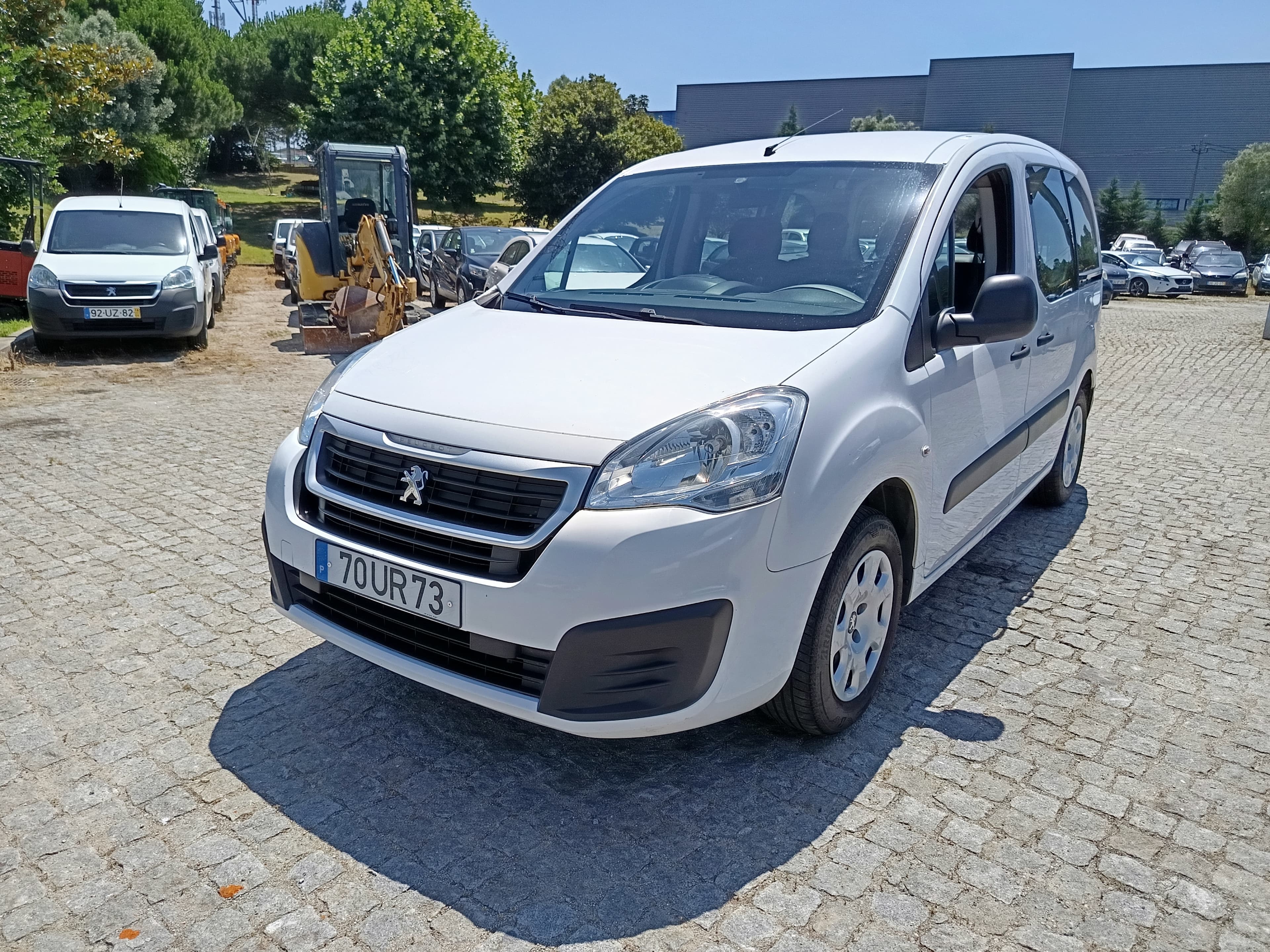 Peugeot Partner · Ano 2018 — image 3