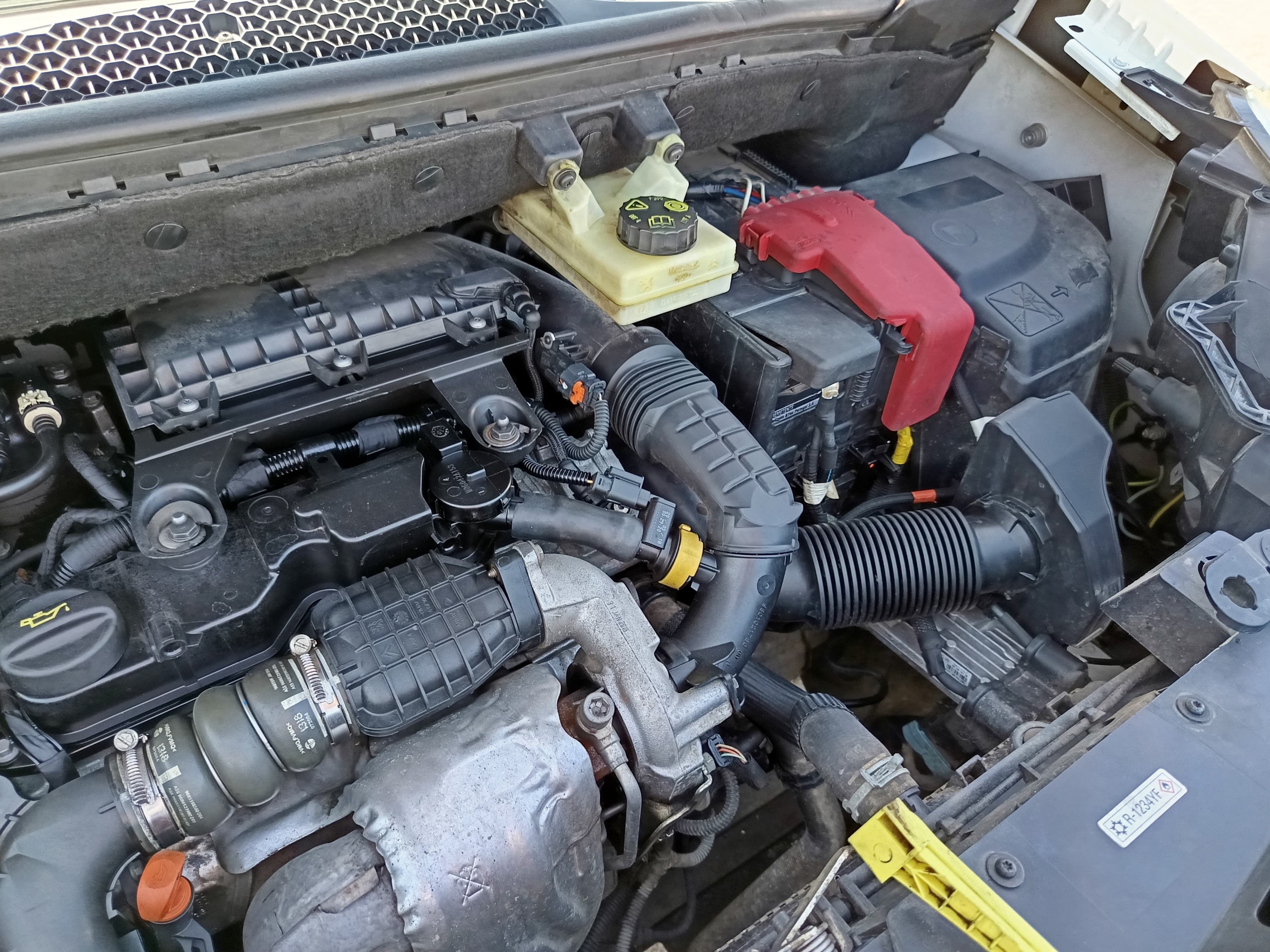 Peugeot Partner · Ano 2018 — image 13