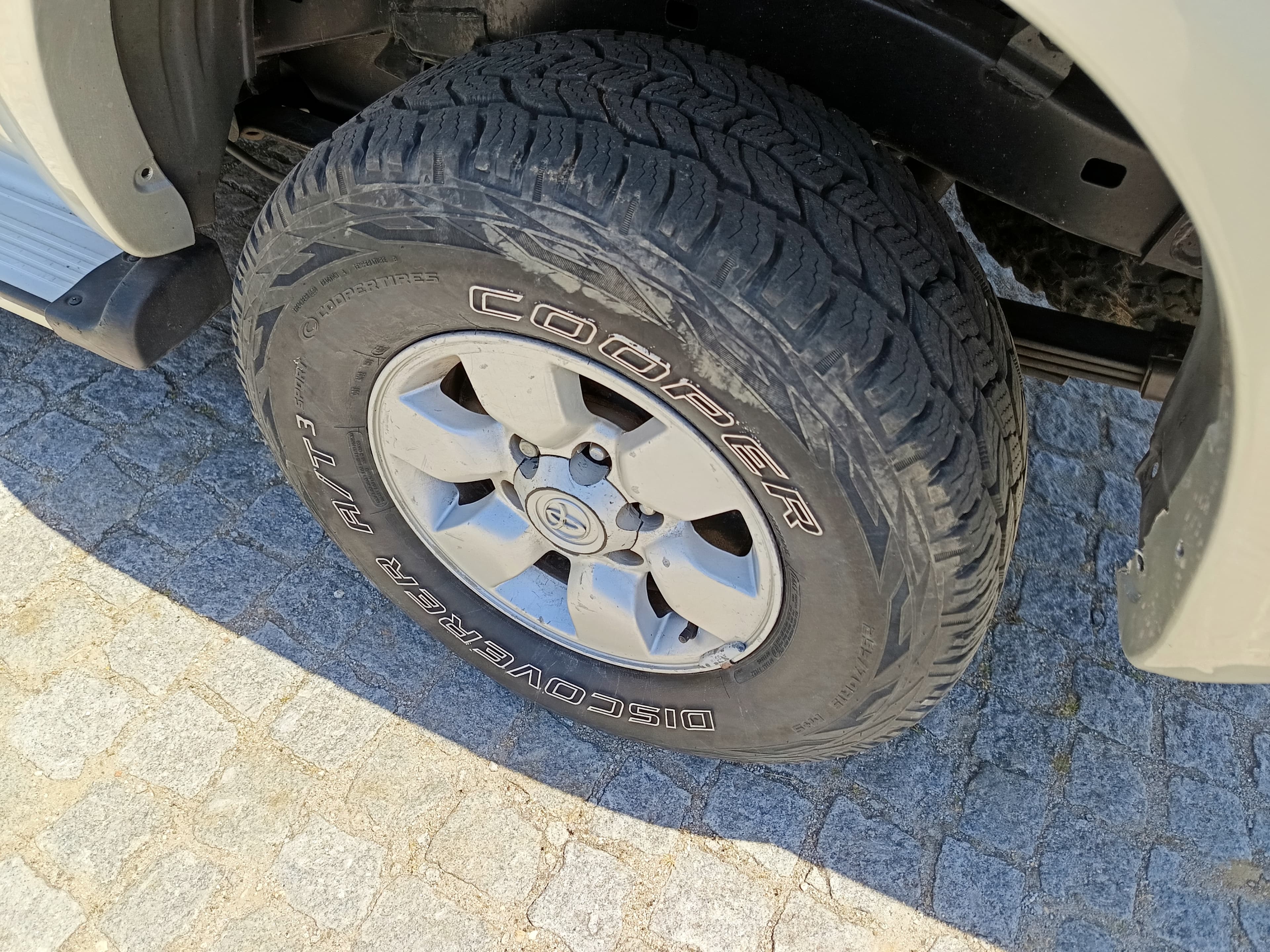 Toyota Hilux  · Ano 2005 — image 14