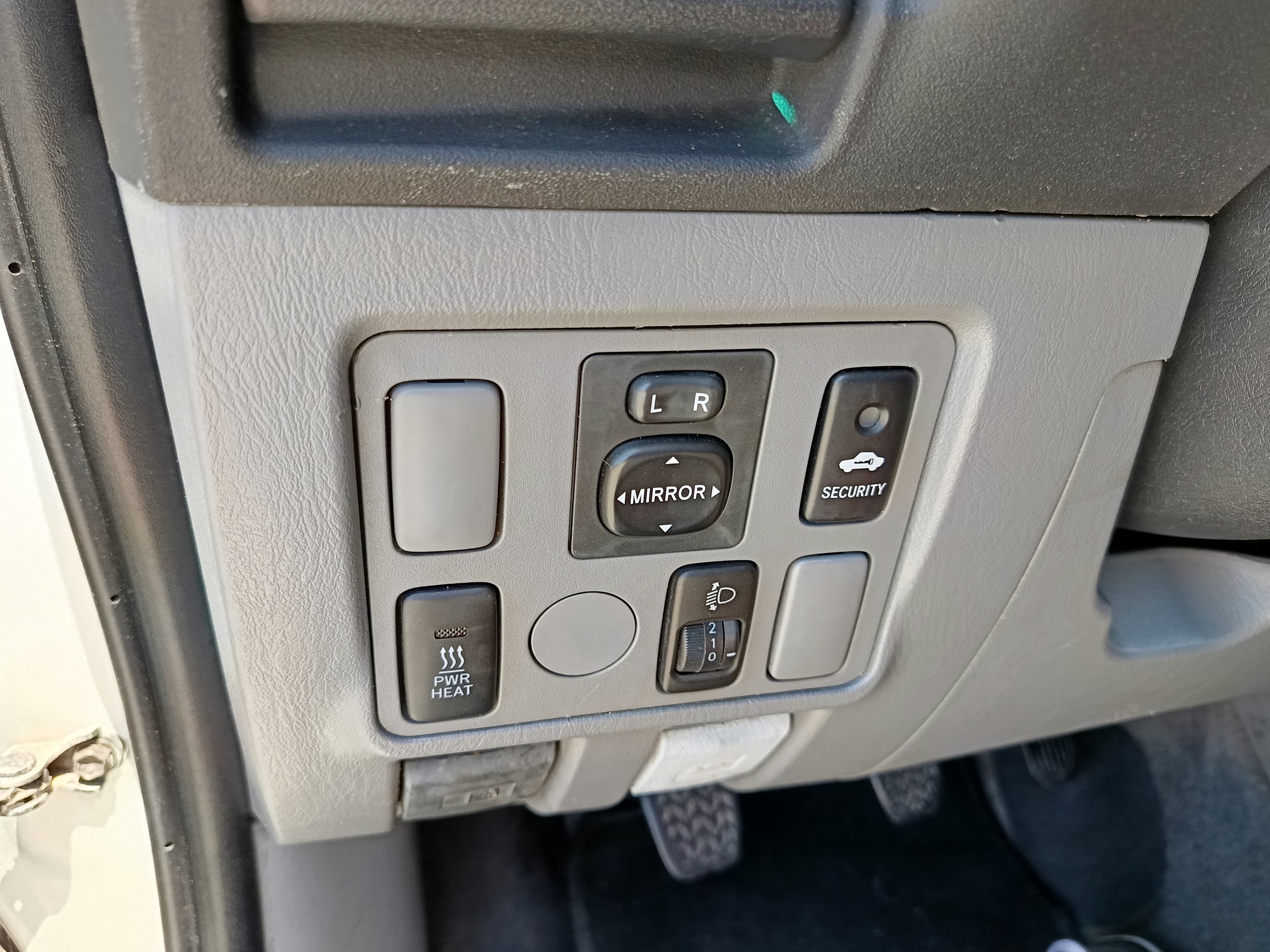 Toyota Hilux  · Ano 2005 — image 36