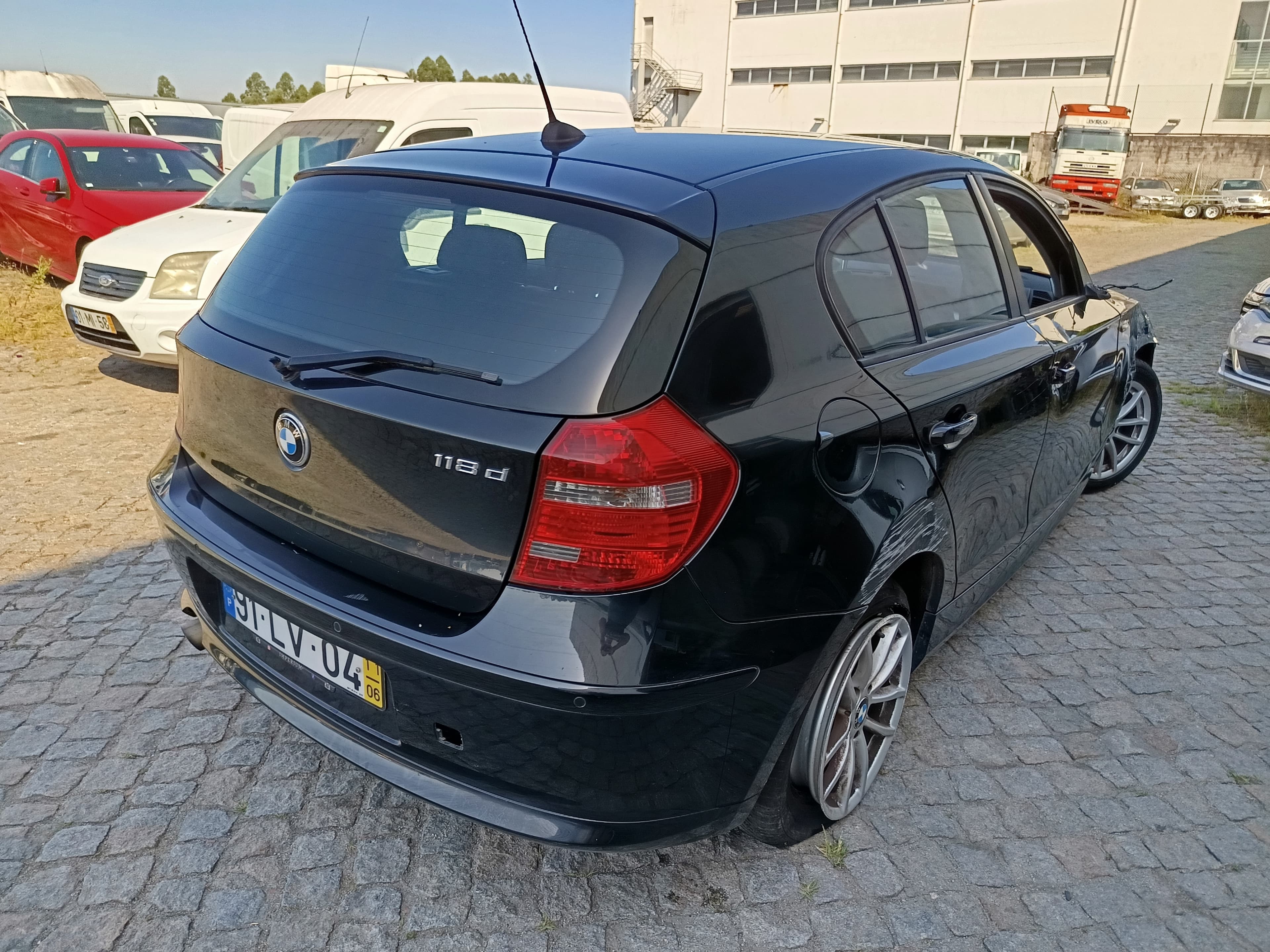 BMW 118D · Ano 2011 — imagem 5