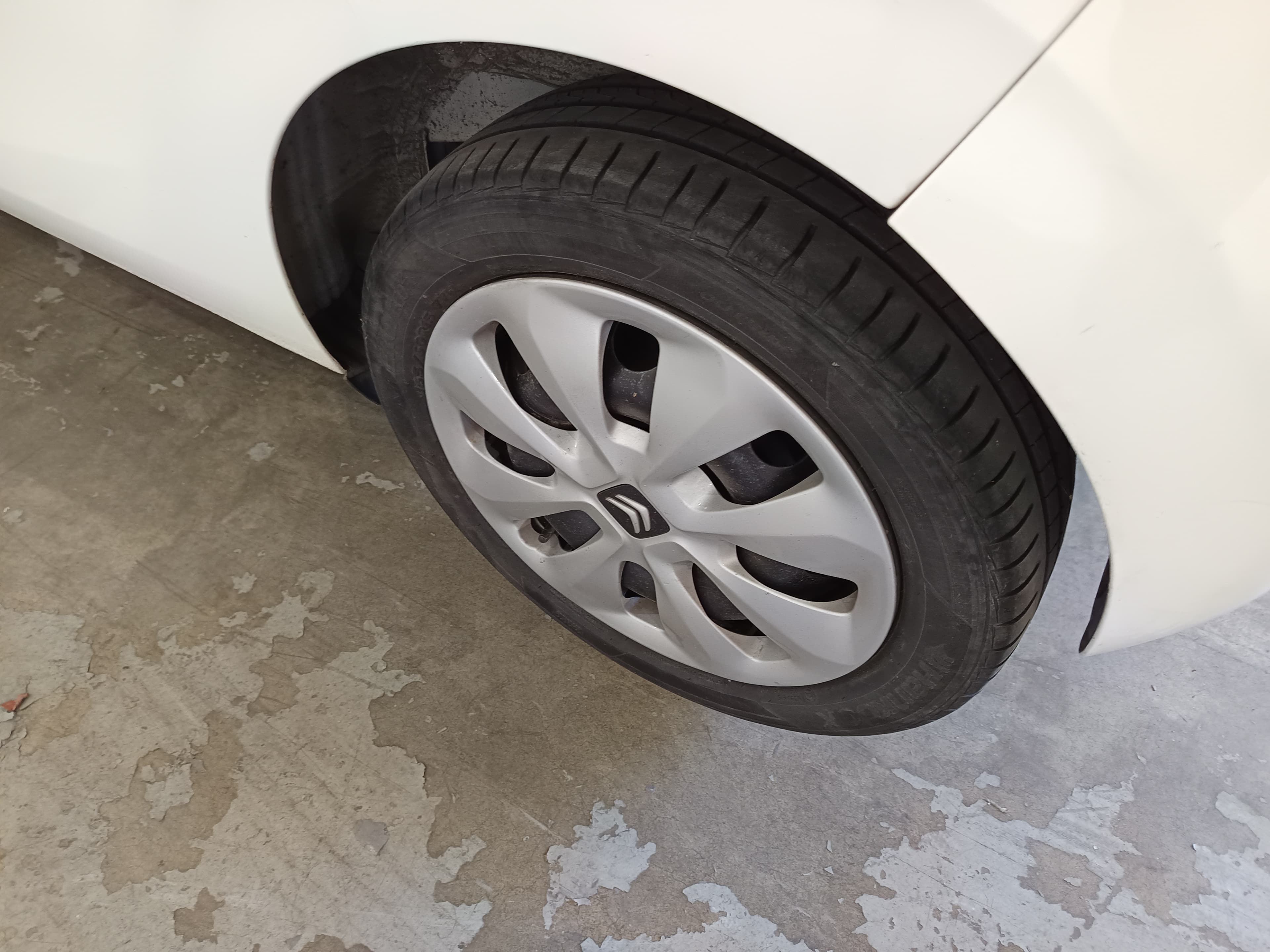 Citroën C1 · Ano 2015 — image 15