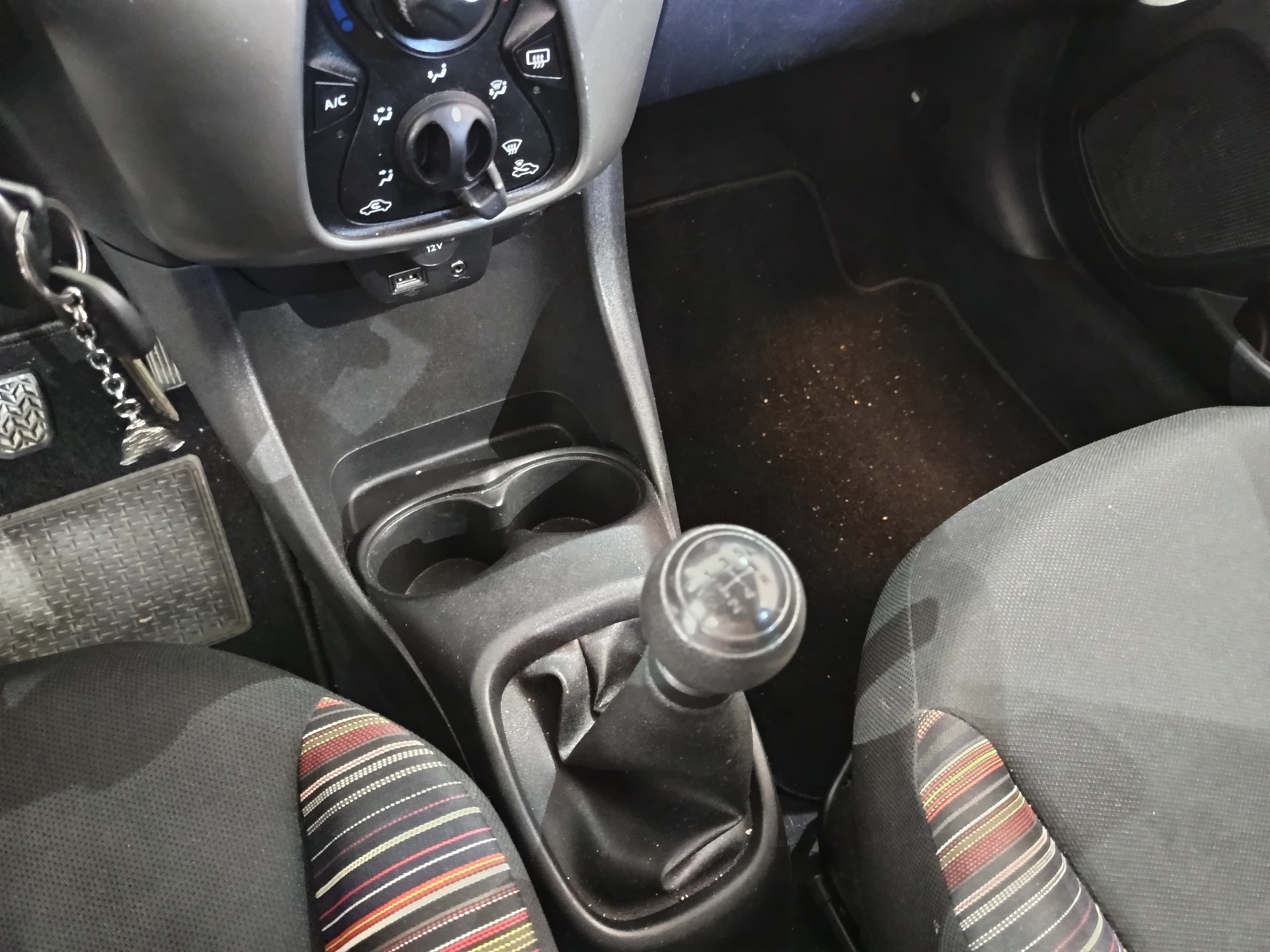 Citroën C1 · Ano 2015 — image 22