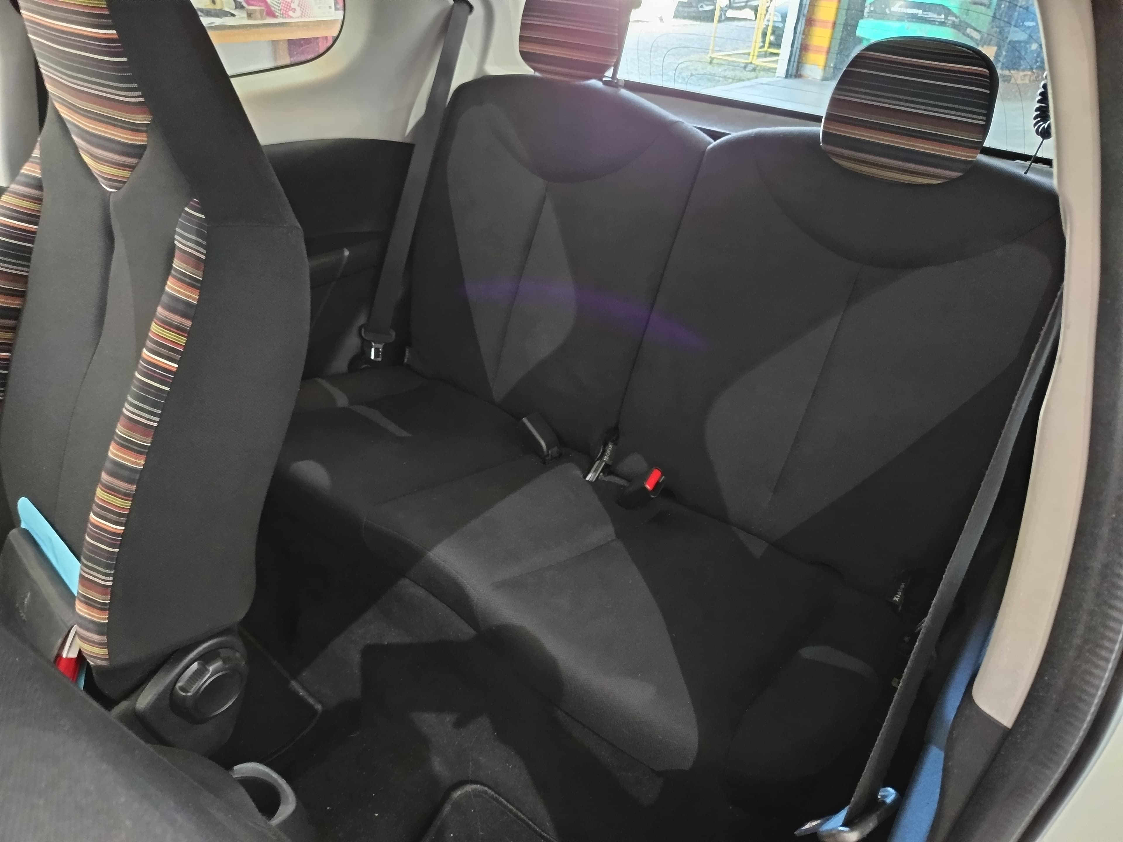 Citroën C1 · Ano 2015 — image 37