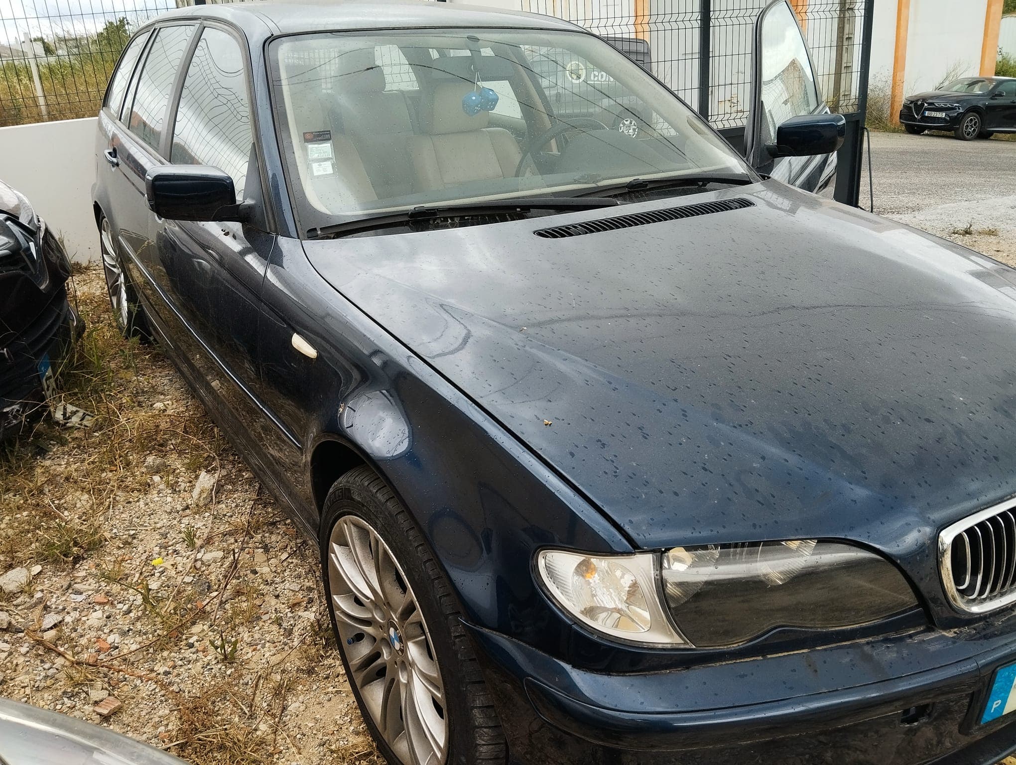 BMW 320D · Ano 2001 — imagem 6
