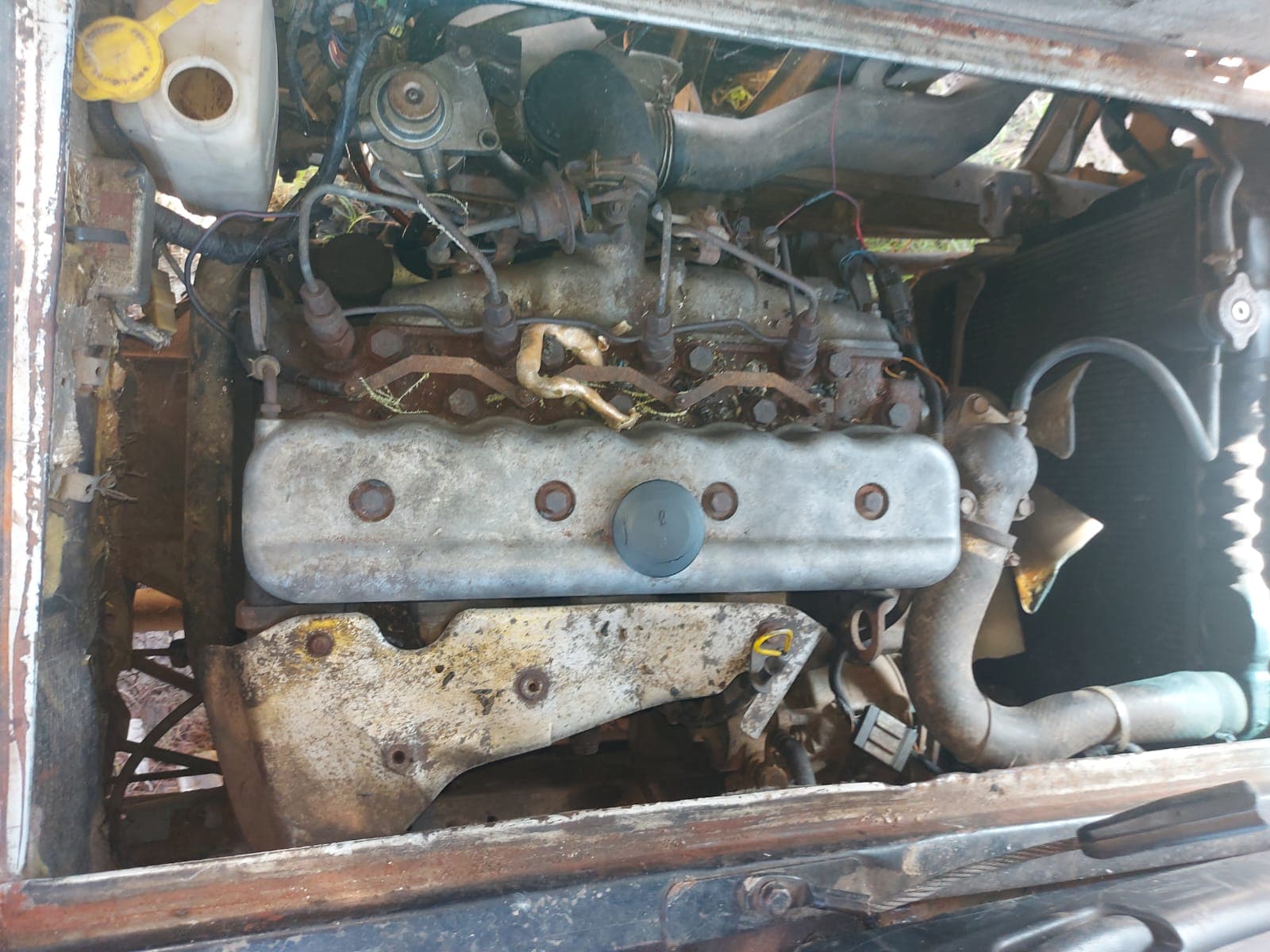 Nissan Civilian — image 14
