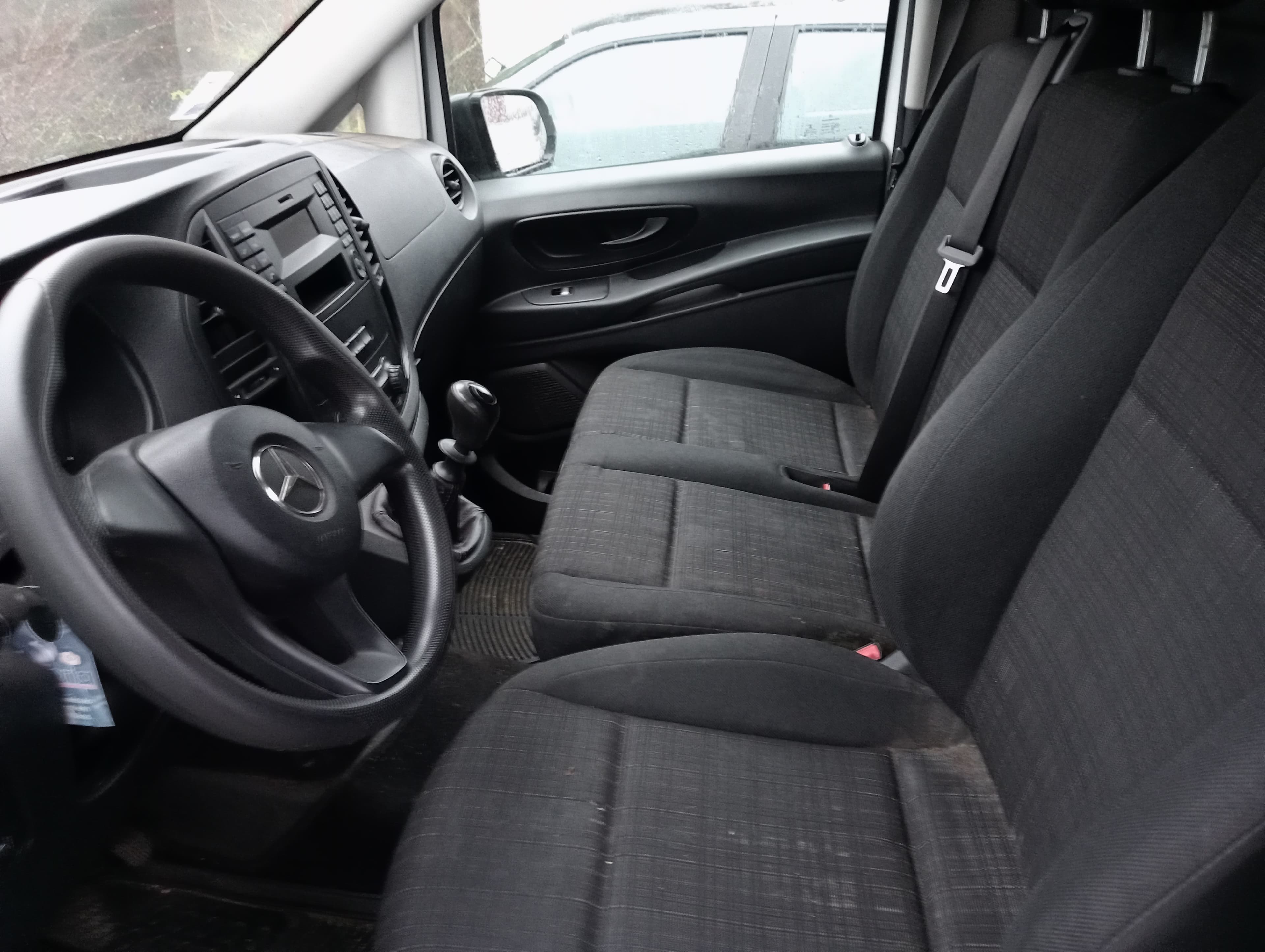 Mercedes-Benz Vito 114 CDI · Ano 2015 — imagen 11