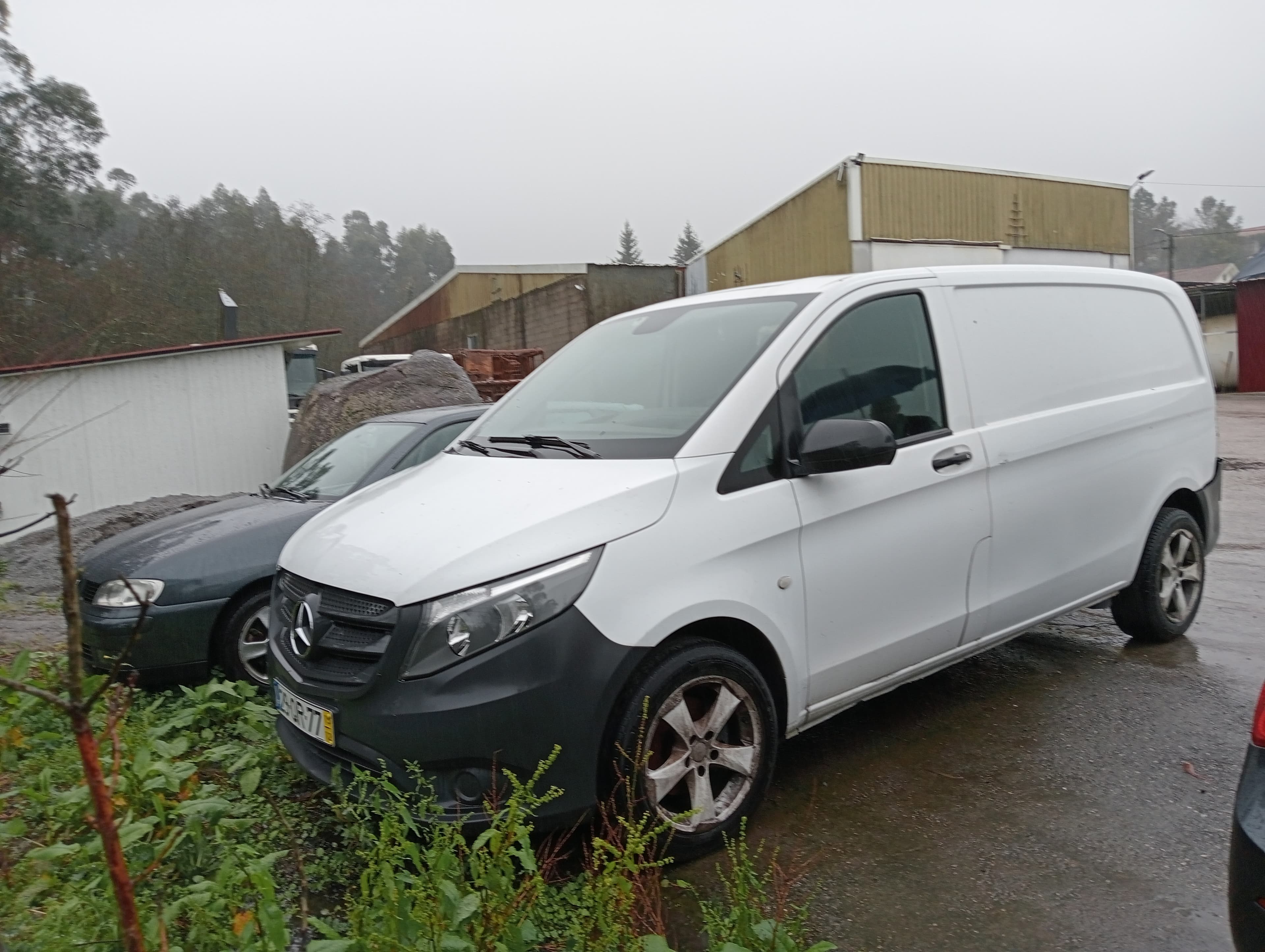 Mercedes-Benz Vito 114 CDI · Ano 2015 — imagen 2