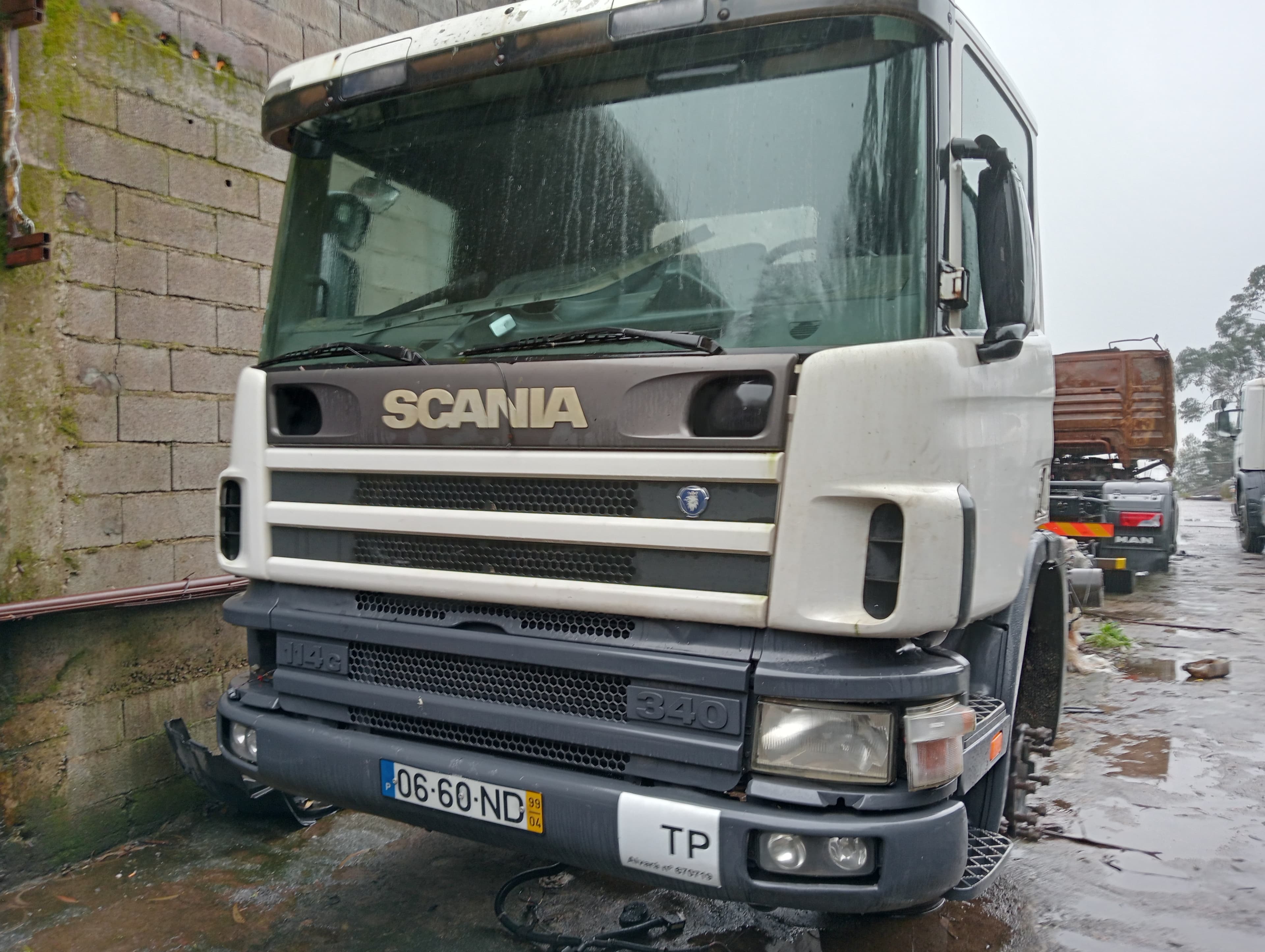 Scania 340 114G · Ano 1999 — imagem 1