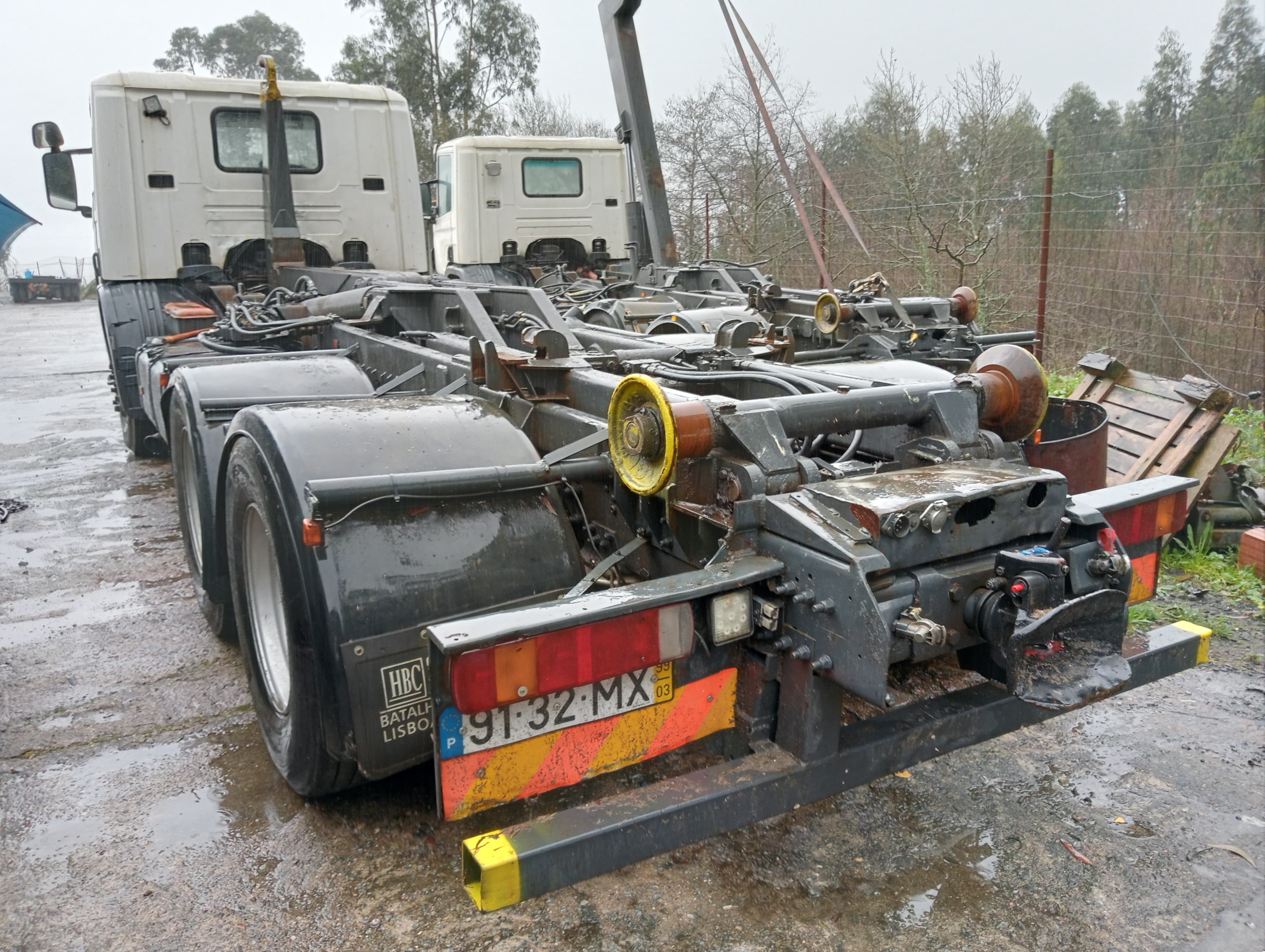 Scania 340 114G · Ano 1999 — imagem 5