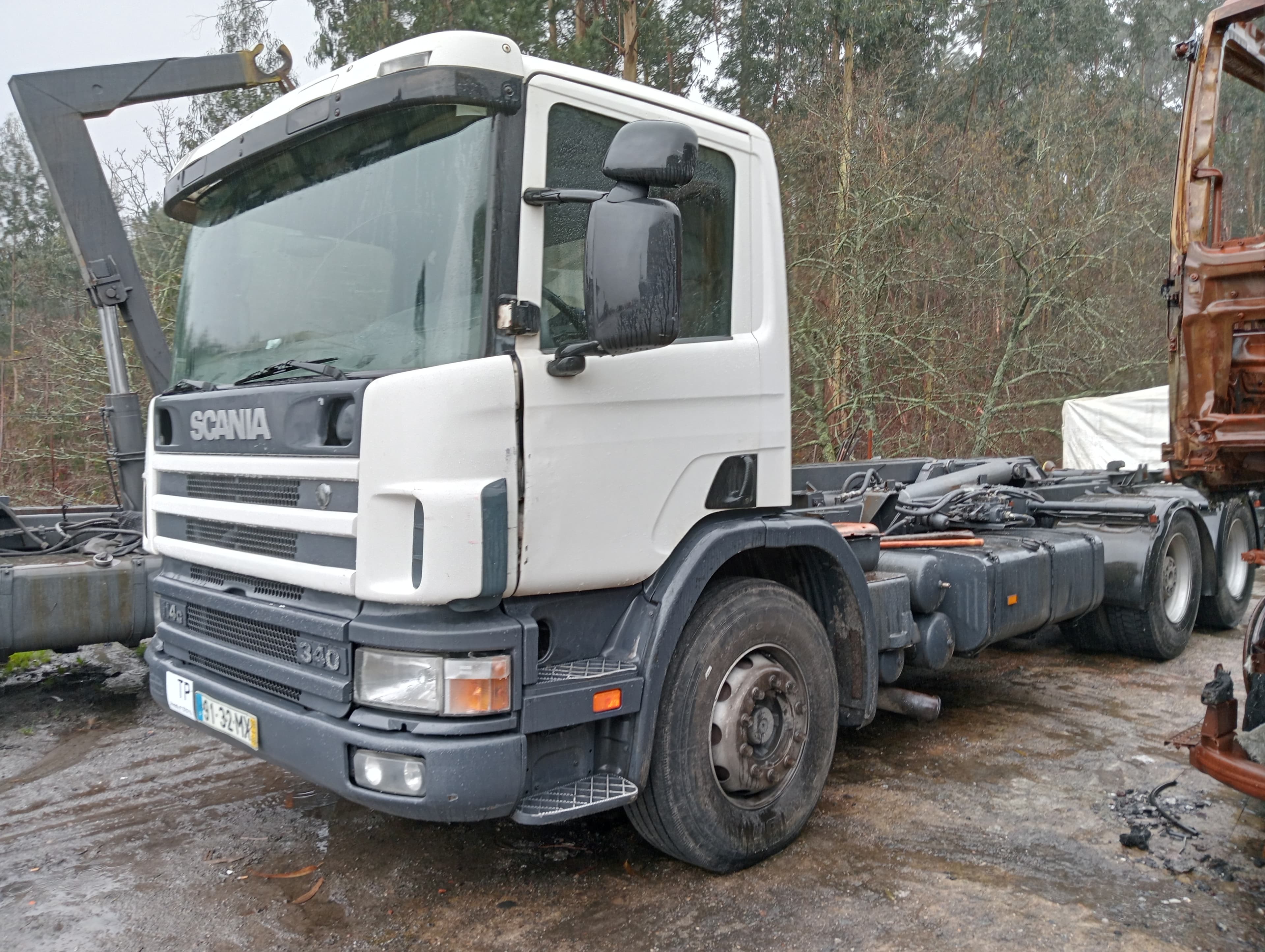 Scania 340 114G · Ano 1999 — imagem 2