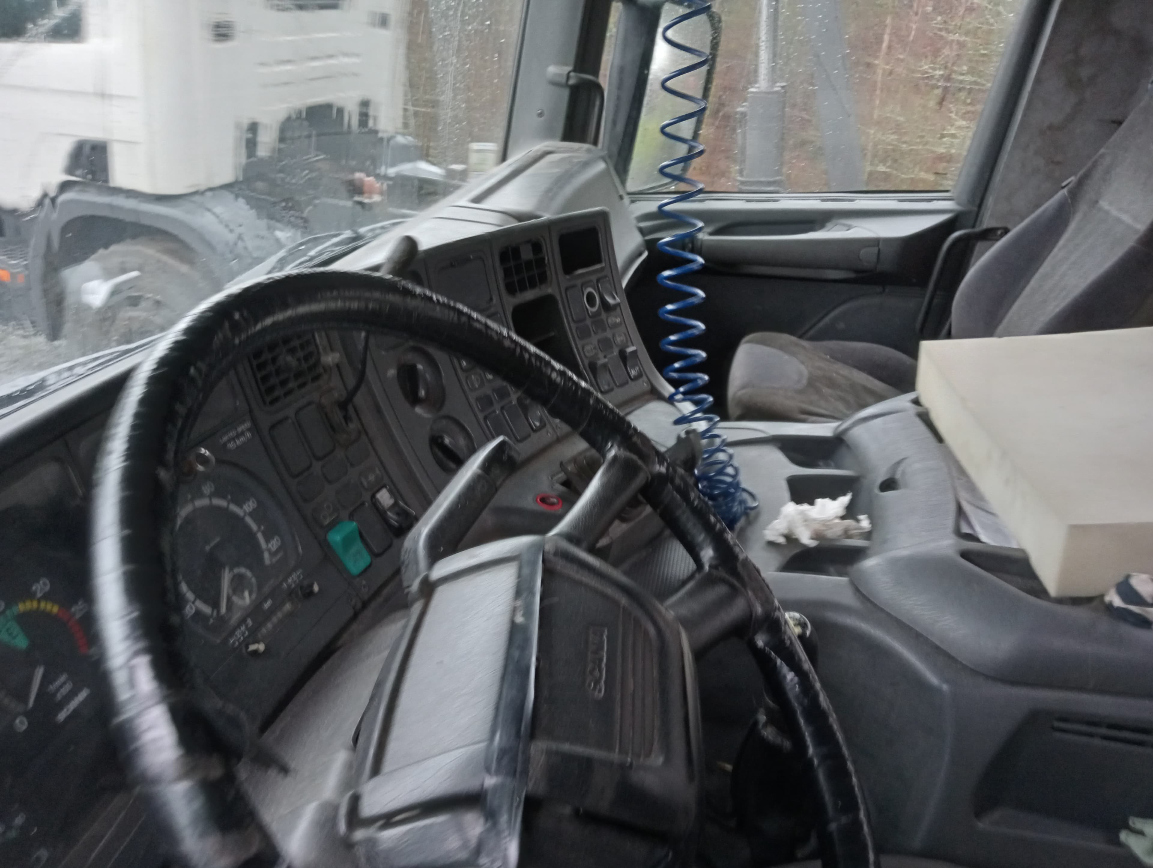 Scania 340 114G · Ano 1999 — imagem 10
