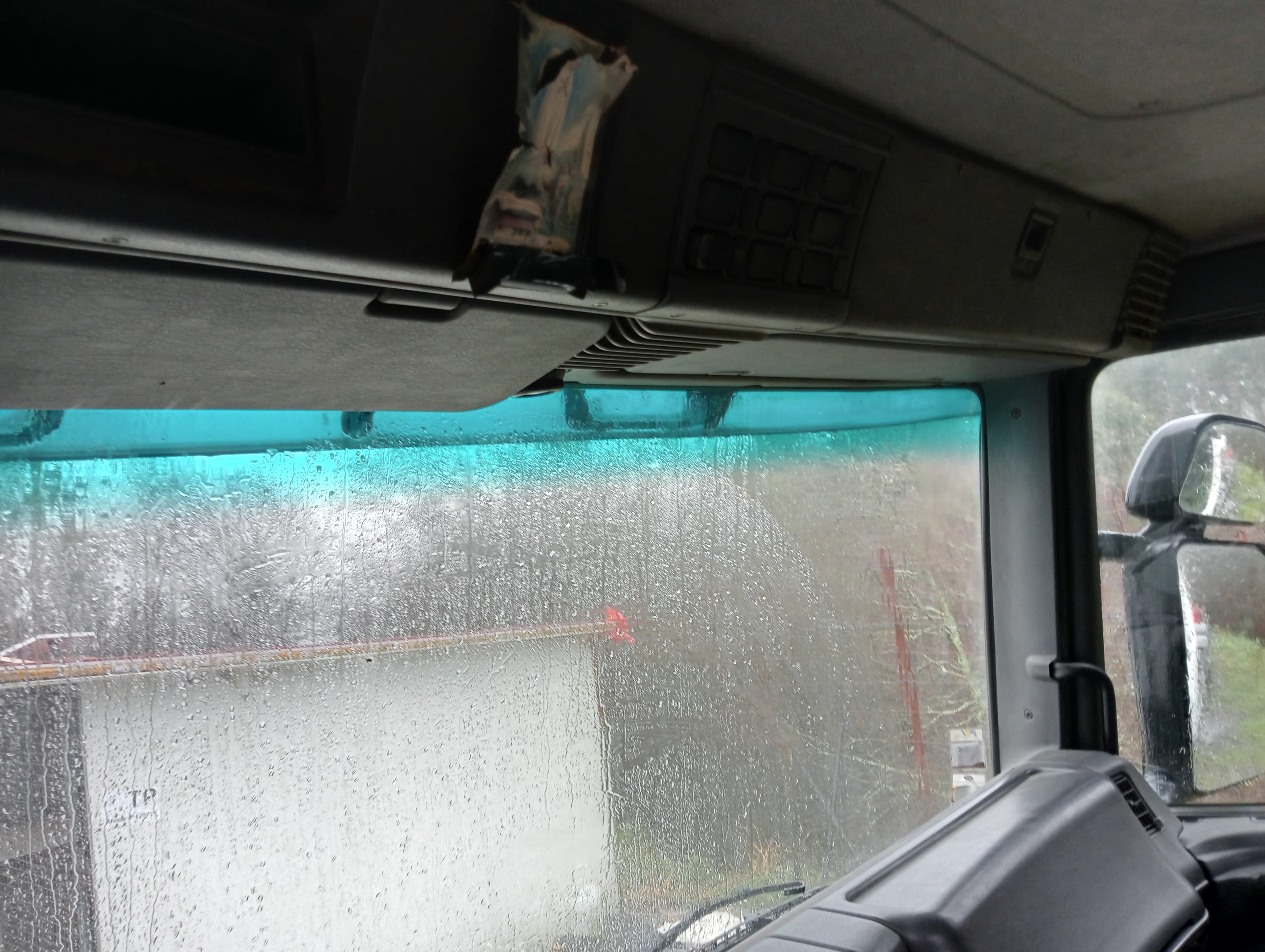 Scania 340 114G · Ano 1999 — imagem 14