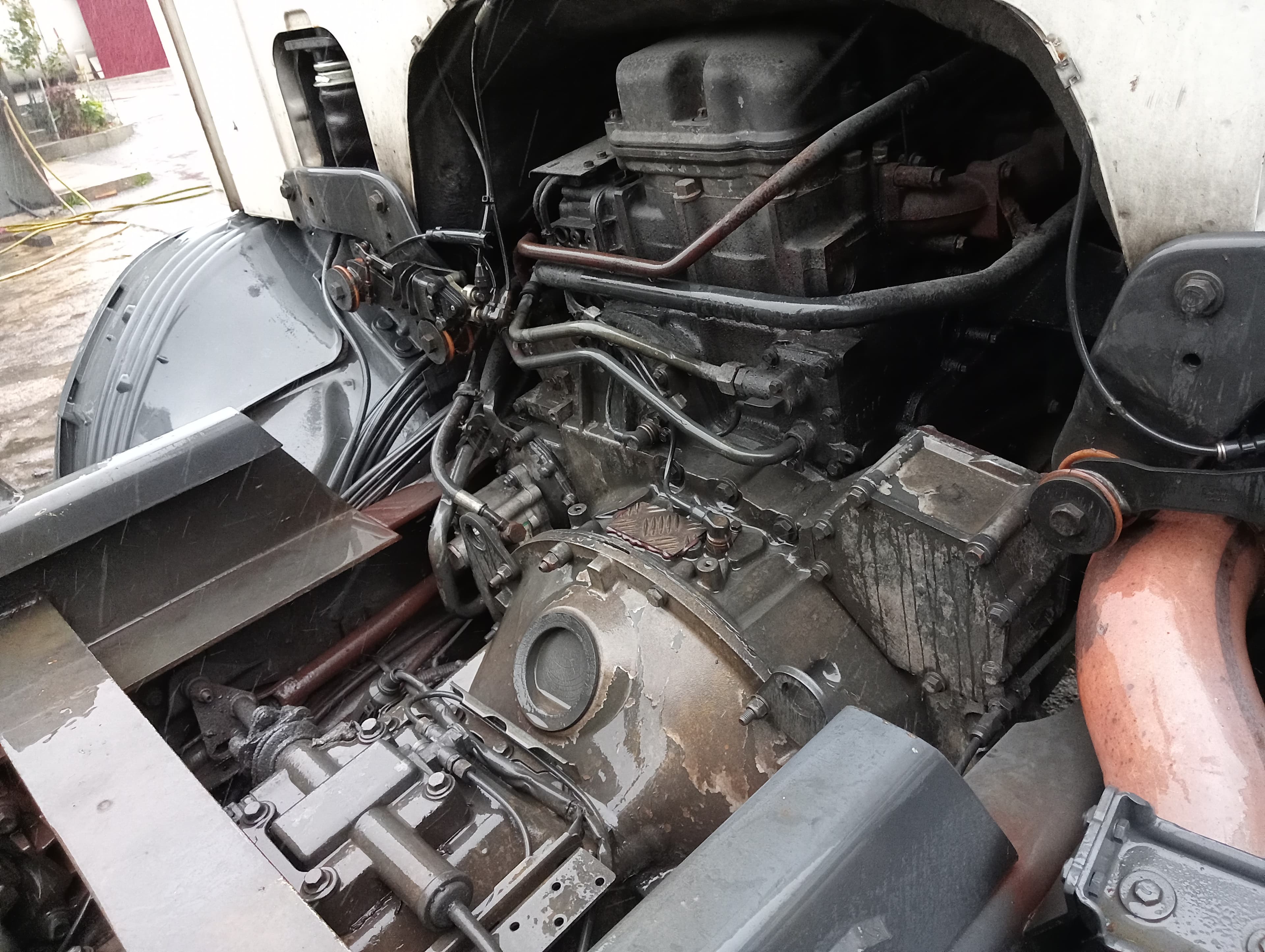 Scania 340 114G · Ano 1999 — imagem 6