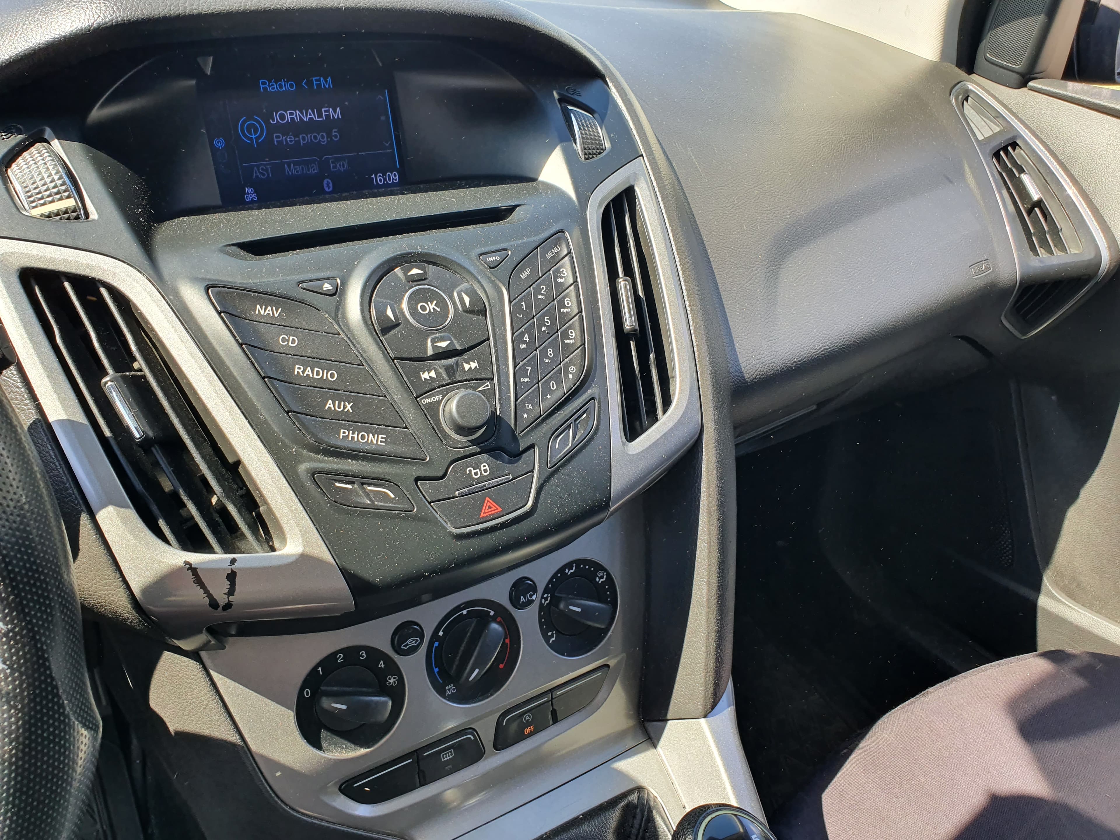 Ford Focus · Ano 2011 — imagem 31