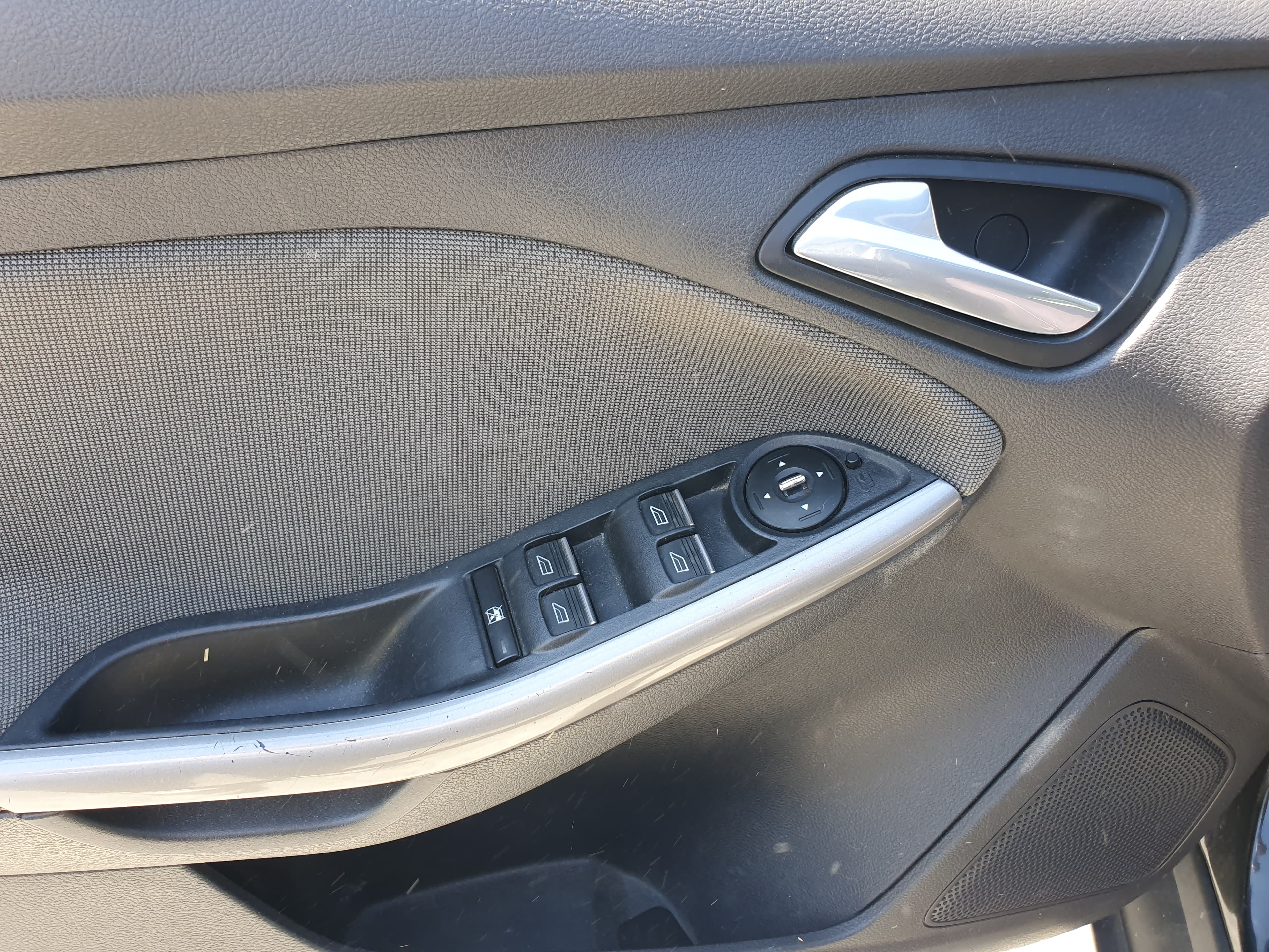 Ford Focus · Ano 2011 — imagem 18