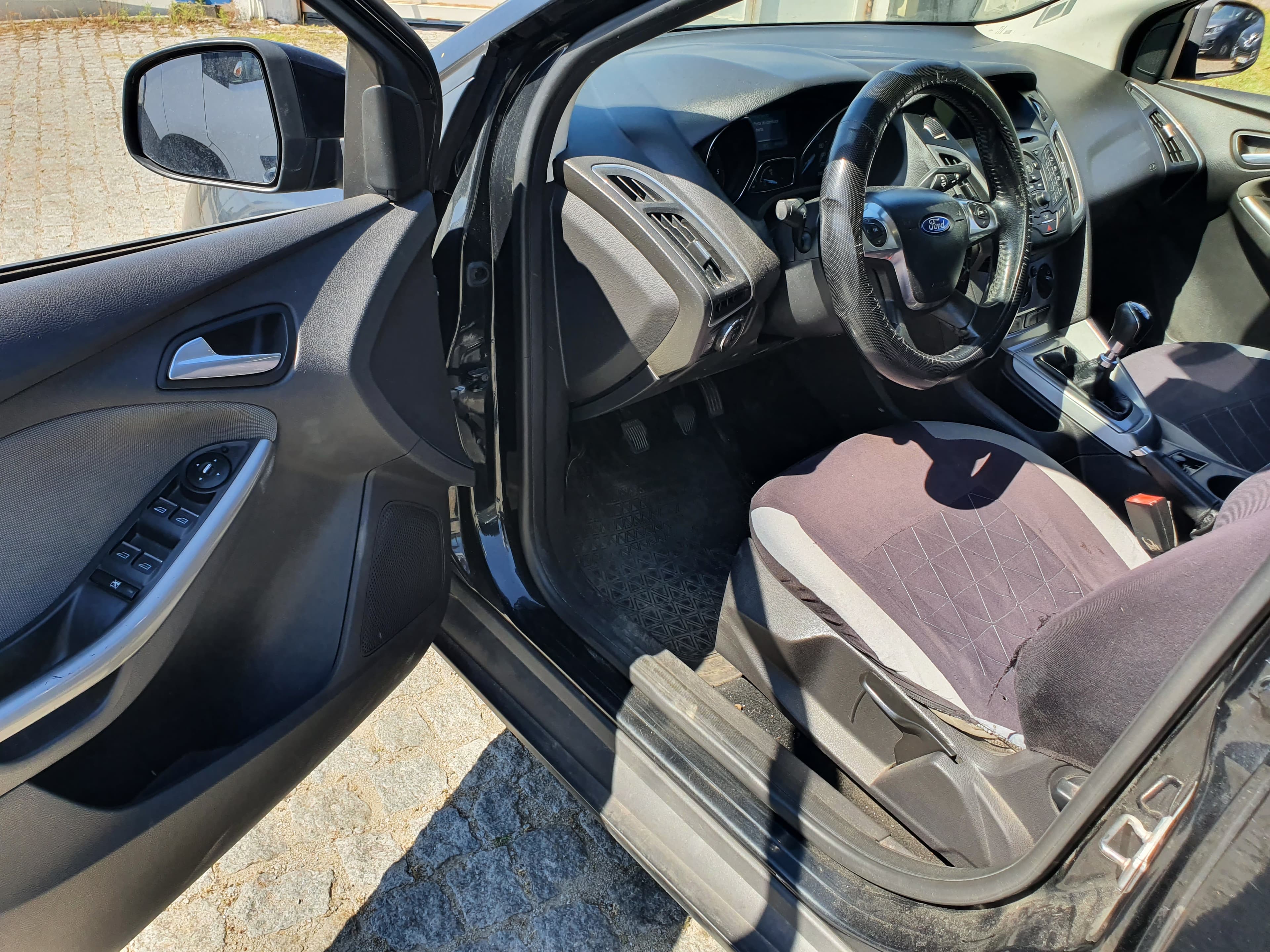 Ford Focus · Ano 2011 — imagem 17