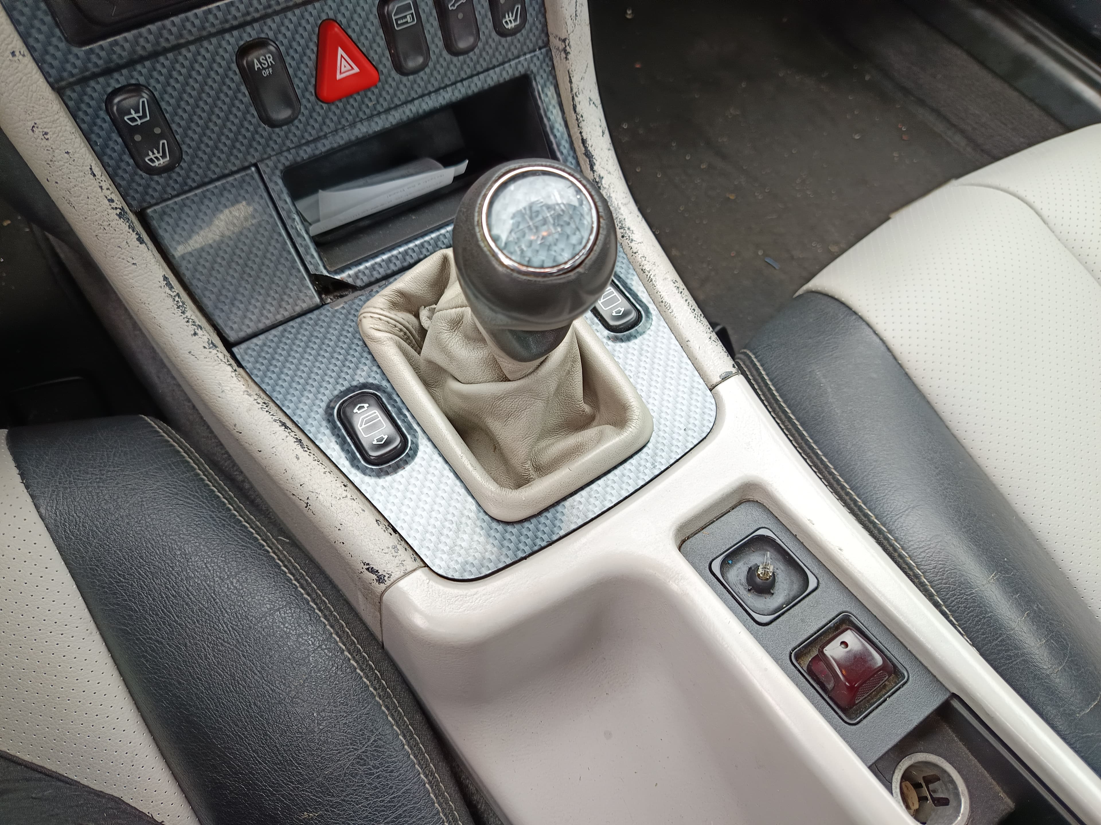 Mercedes-Benz SLK 230 Kompressor Cabrio · Ano 1999 — imagen 29