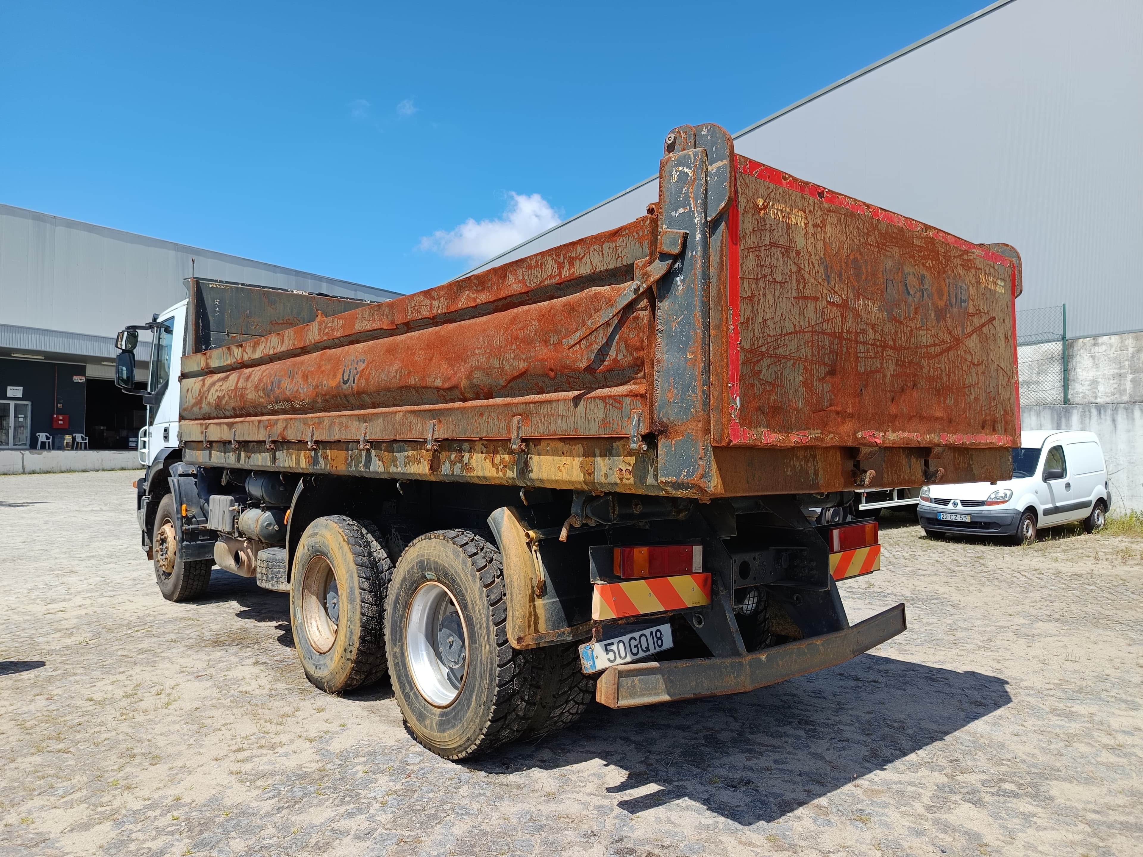 Iveco AD 260T41 · Ano 2008 — imagen 11