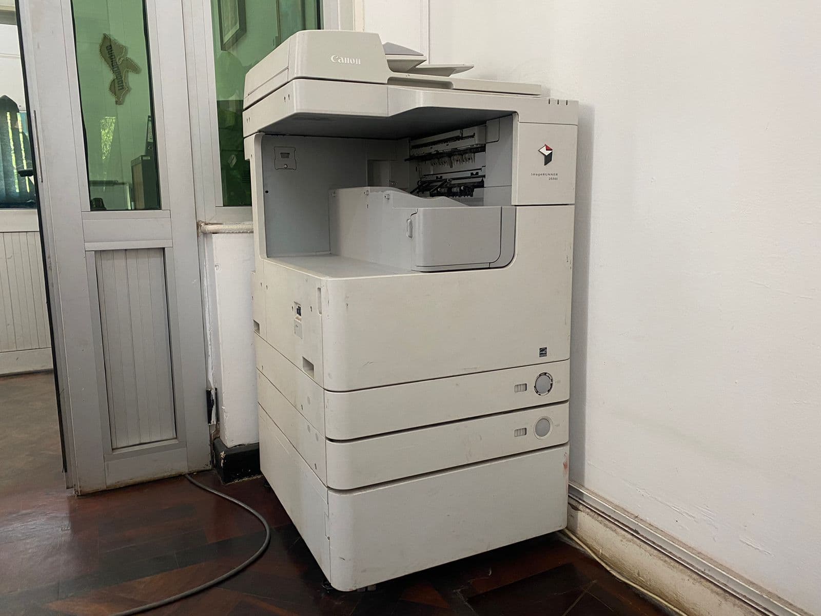 IT Equipment — image 1