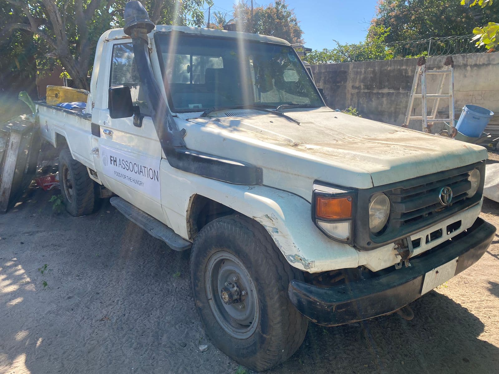 Toyota Land Cruiser 4x4 — imagen 4